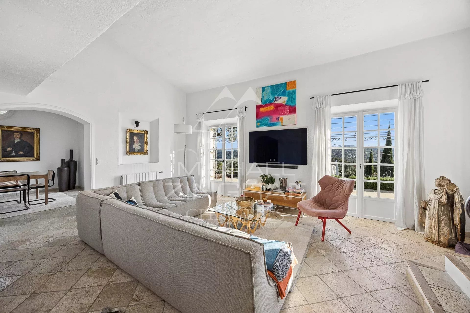 Family villa with panoramic views