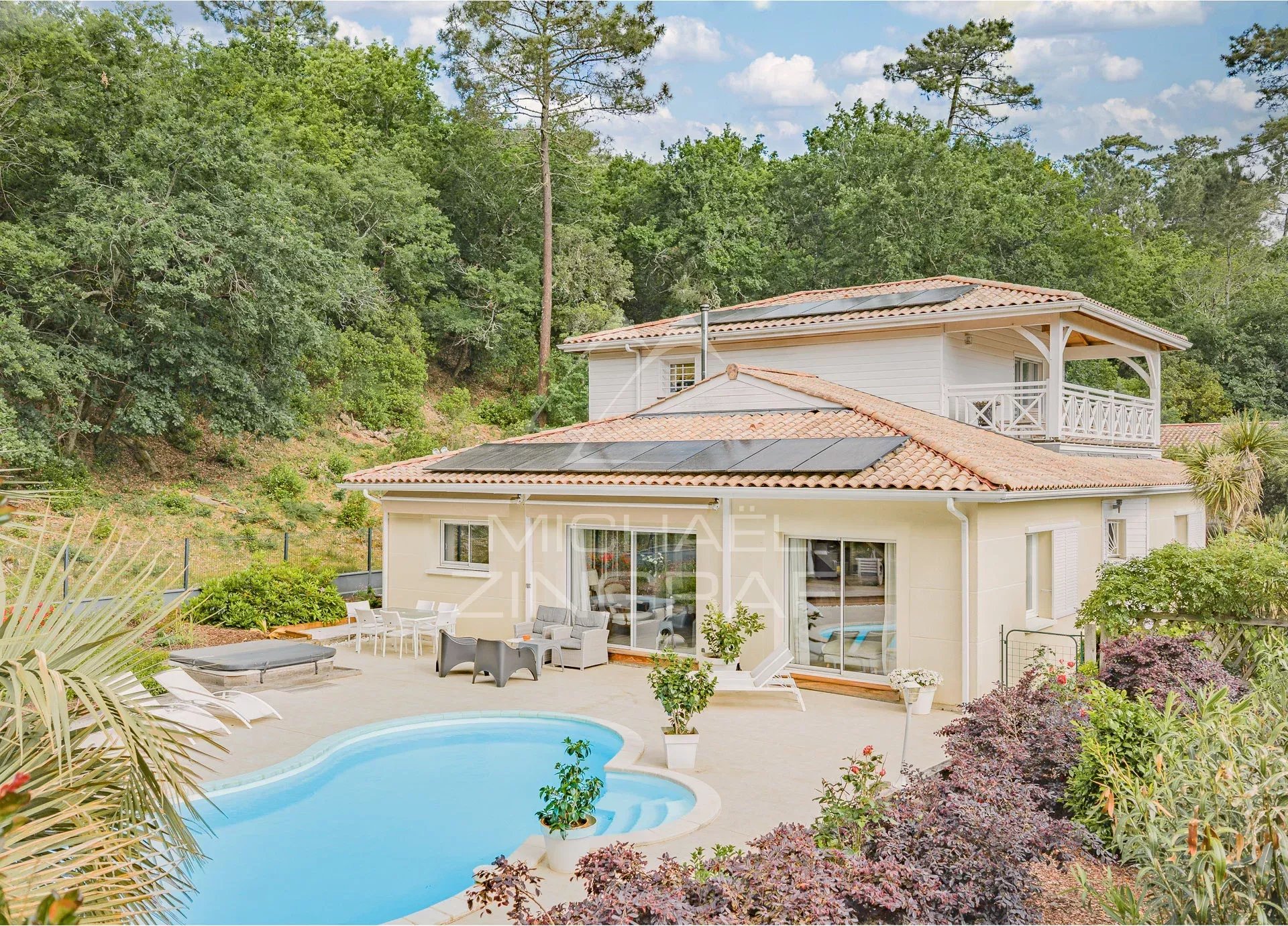 Belle maison dans le quartier des Portes du Pyla sur Mer