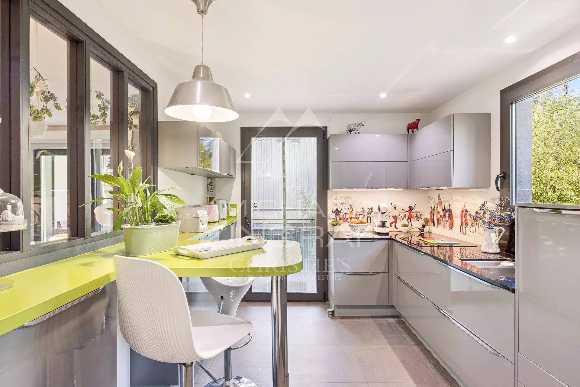 Juan-les-Pins – Meeresnähe – Exklusive Wohnung 129,69 m²