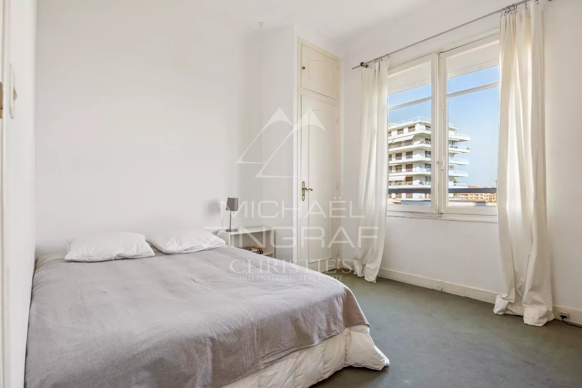 Cannes Croisette – Luxuriöse 102m² Wohnung mit Meerblick