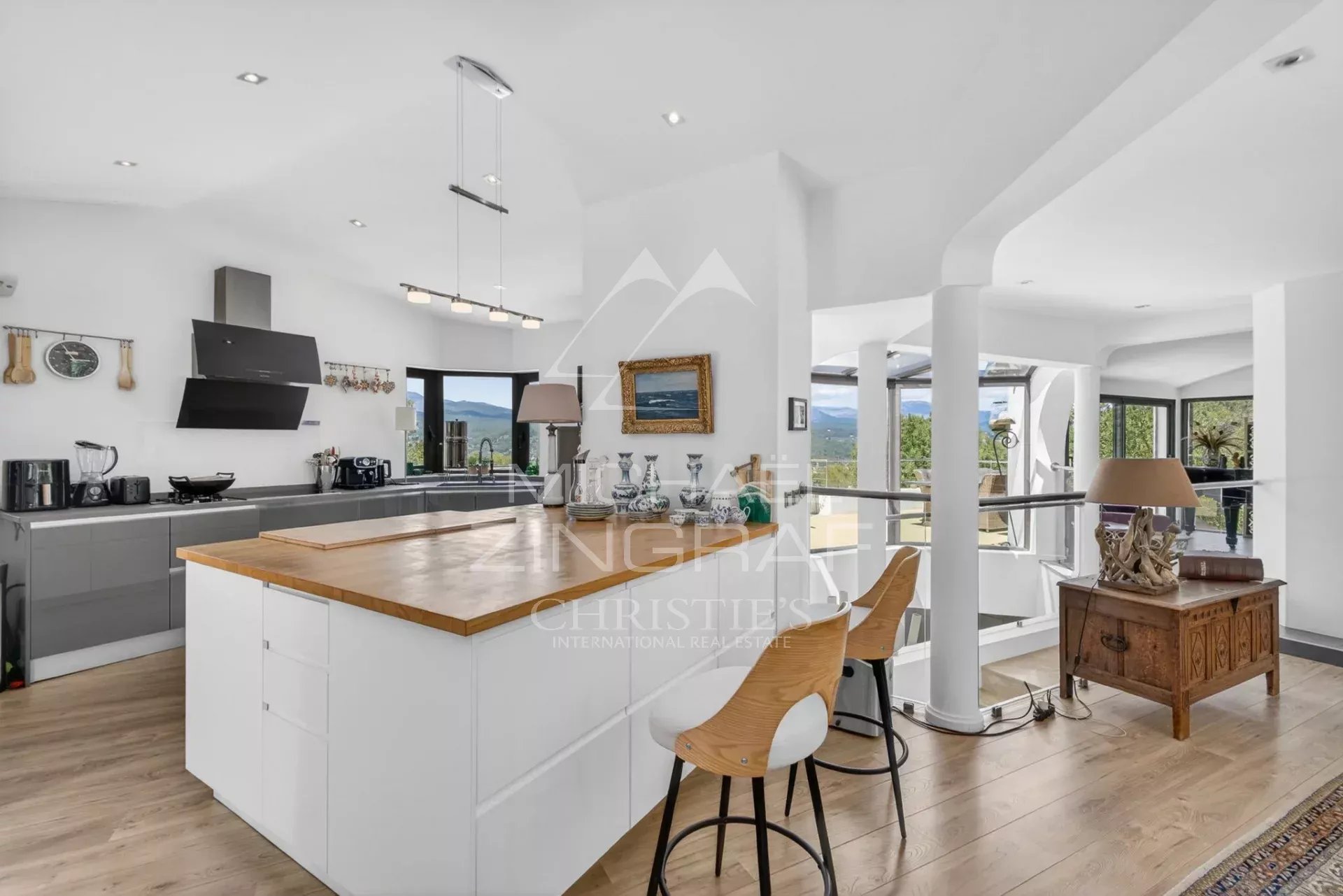 Villa contemporaine avec vue panoramique – Fayence / Tourrettes