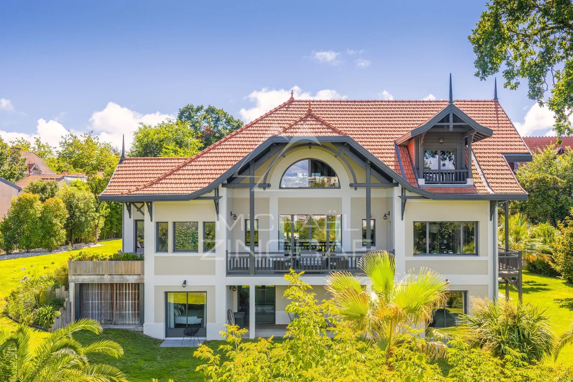 Villa d’Exception – Vue Panoramique sur le Bassin d’Arcachon