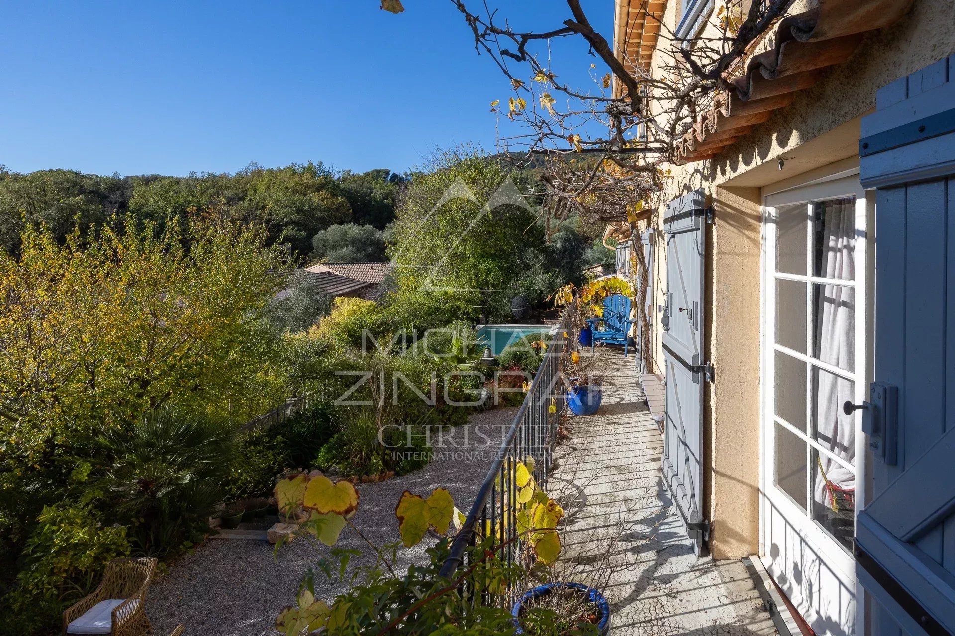 Elegant 18th-Century Farmhouse with Sea-View  & Pool near Village