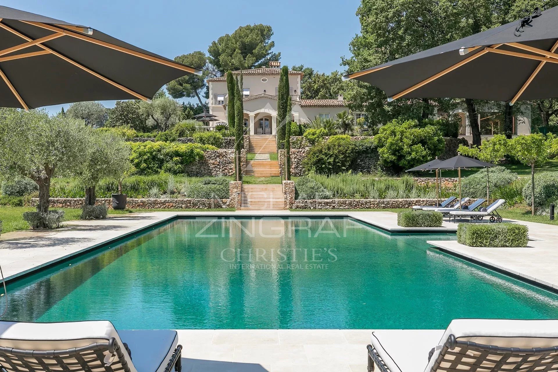 Proche Saint-Paul de Vence - Majesteuse propriété