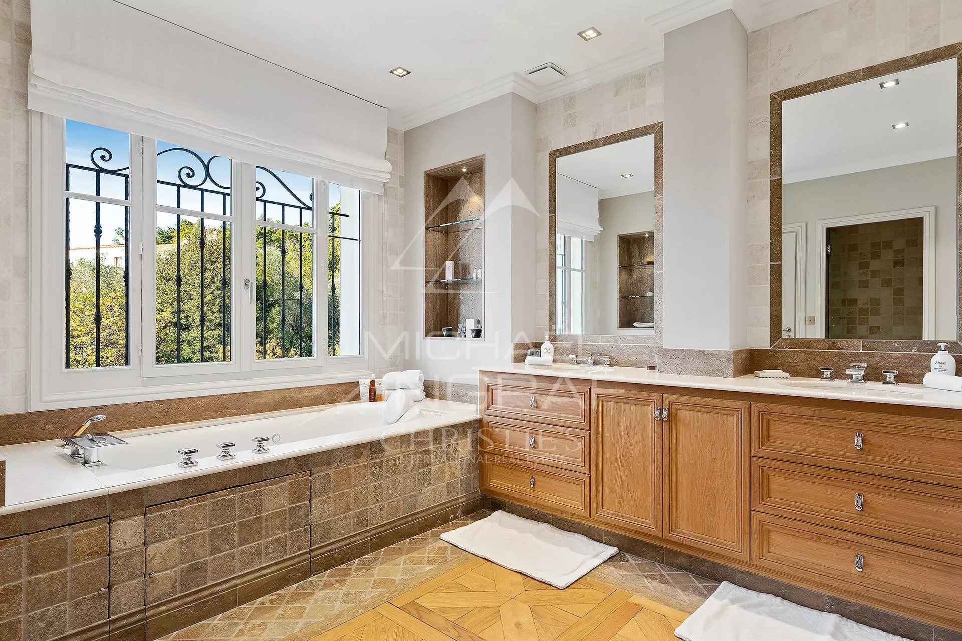 Cannes - Basse Californie - Majestic property