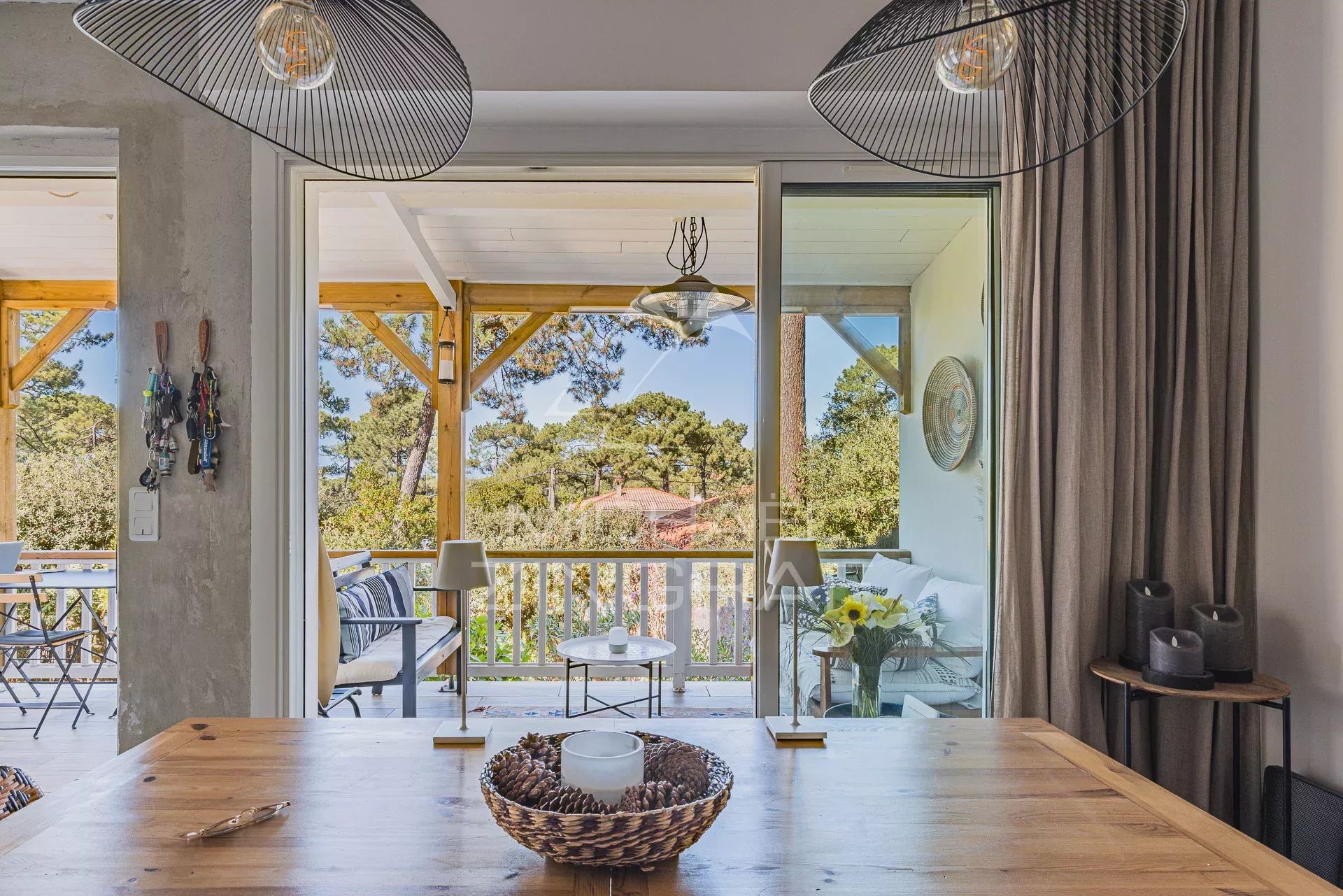 Quartier du Cercle de Voile : le charme du Bassin à vos pieds