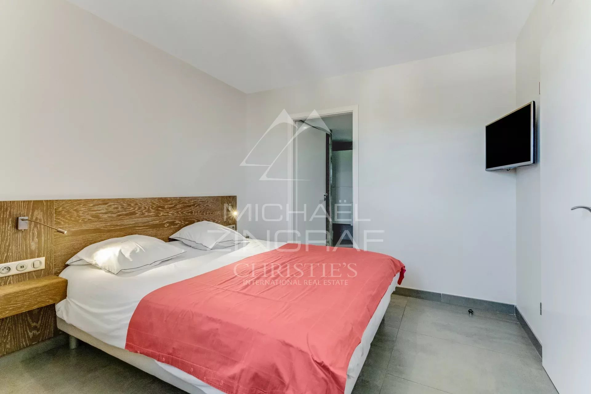 For sale -  3 bed Apartment in Saint-Tropez