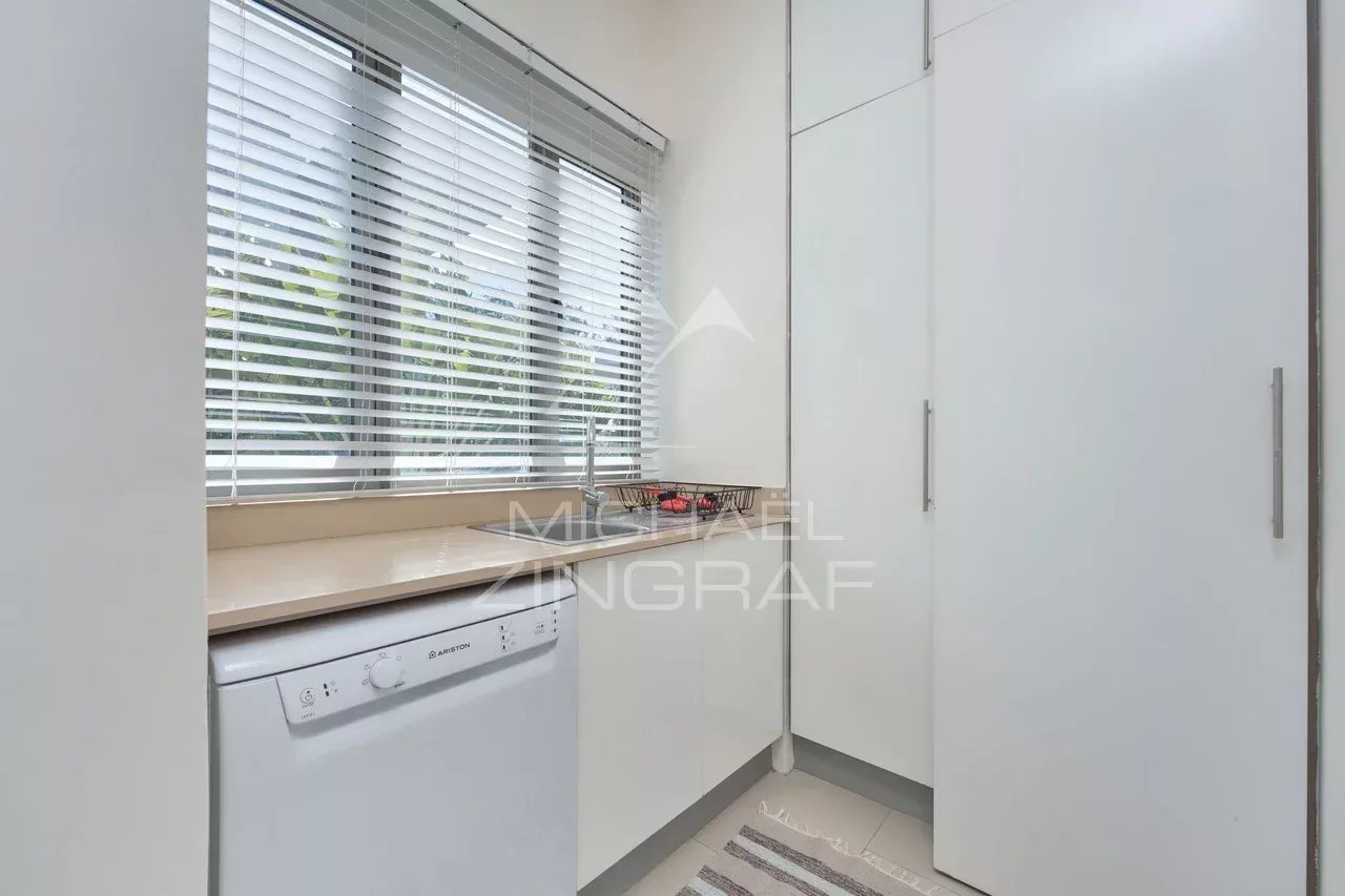 3-Schlafzimmer-Wohnung mit Bad in einer gesicherten Residenz in Bain Boeuf