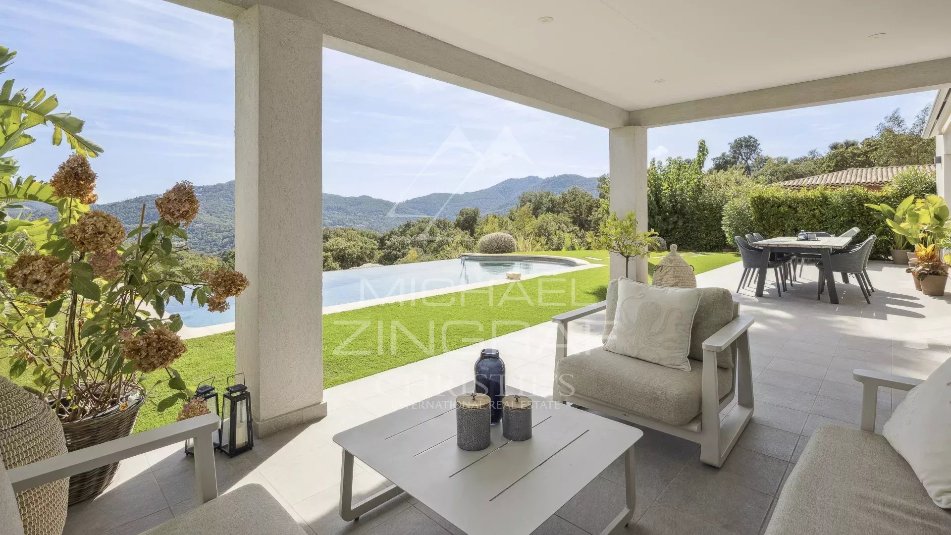 Les Adrets de l'Esterel - renovated villa close to Cannes