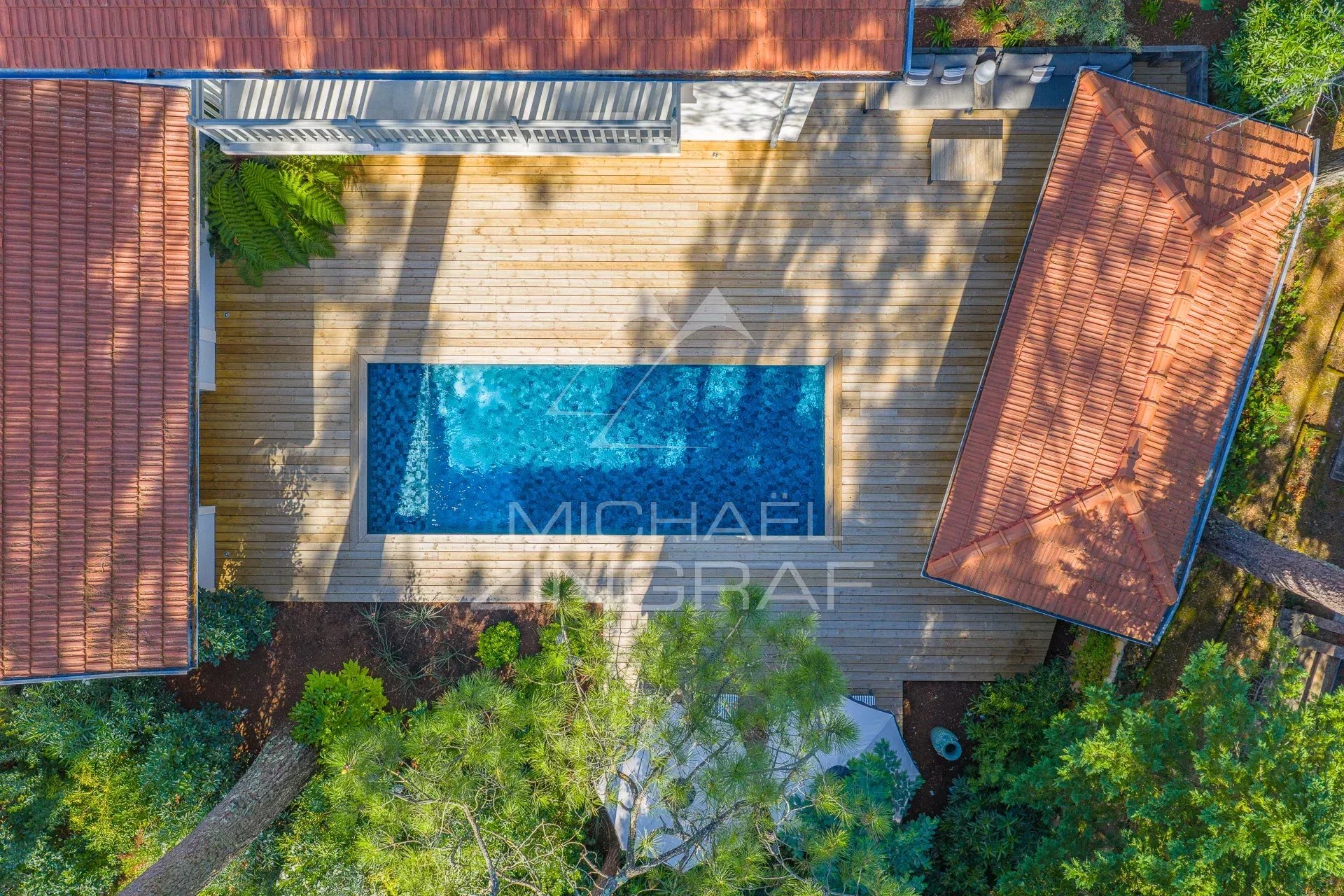 Abatilles – Elegante Familienvilla mit Pool