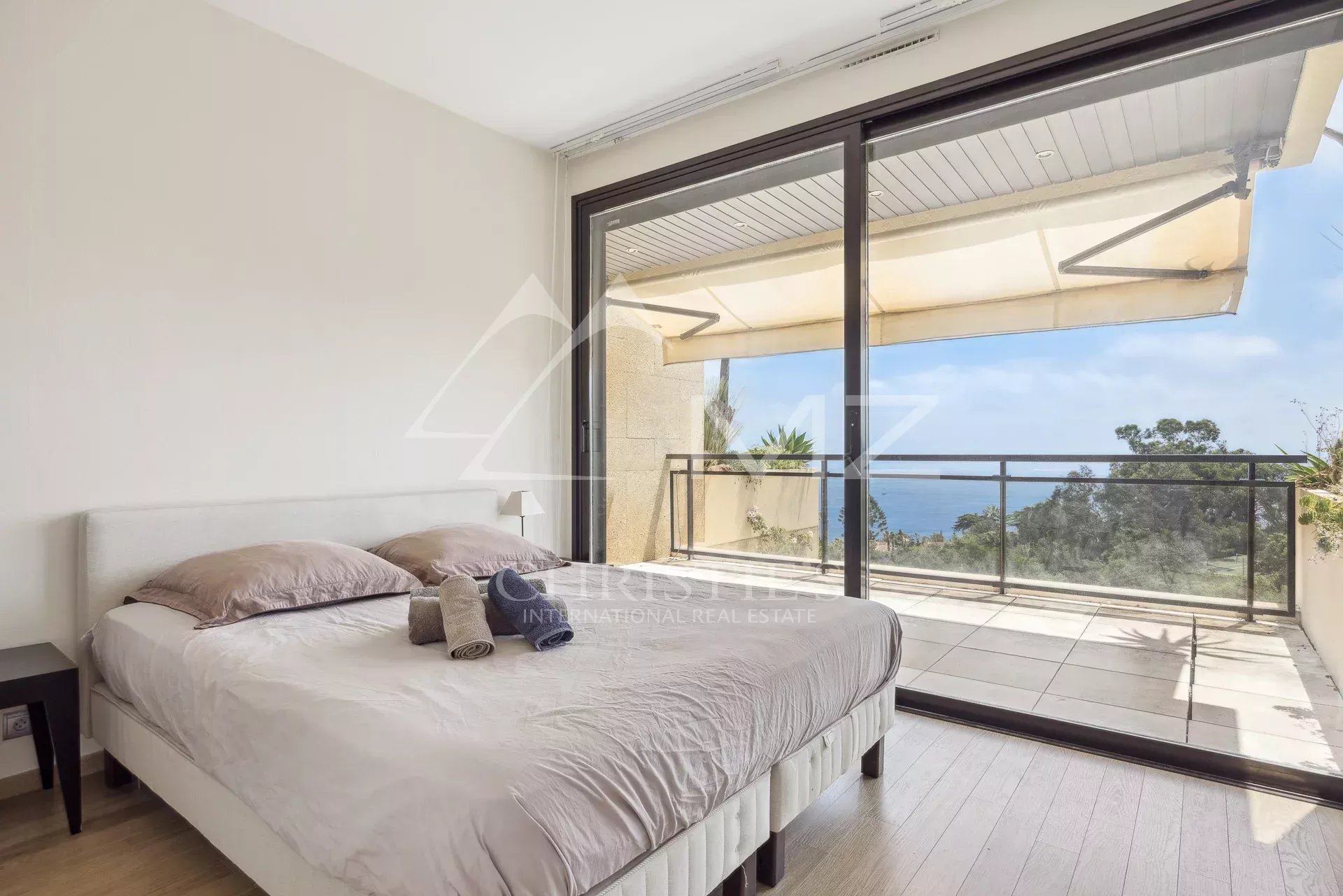 Exceptionnel Duplex 6 pièces vue Mer Panoramique