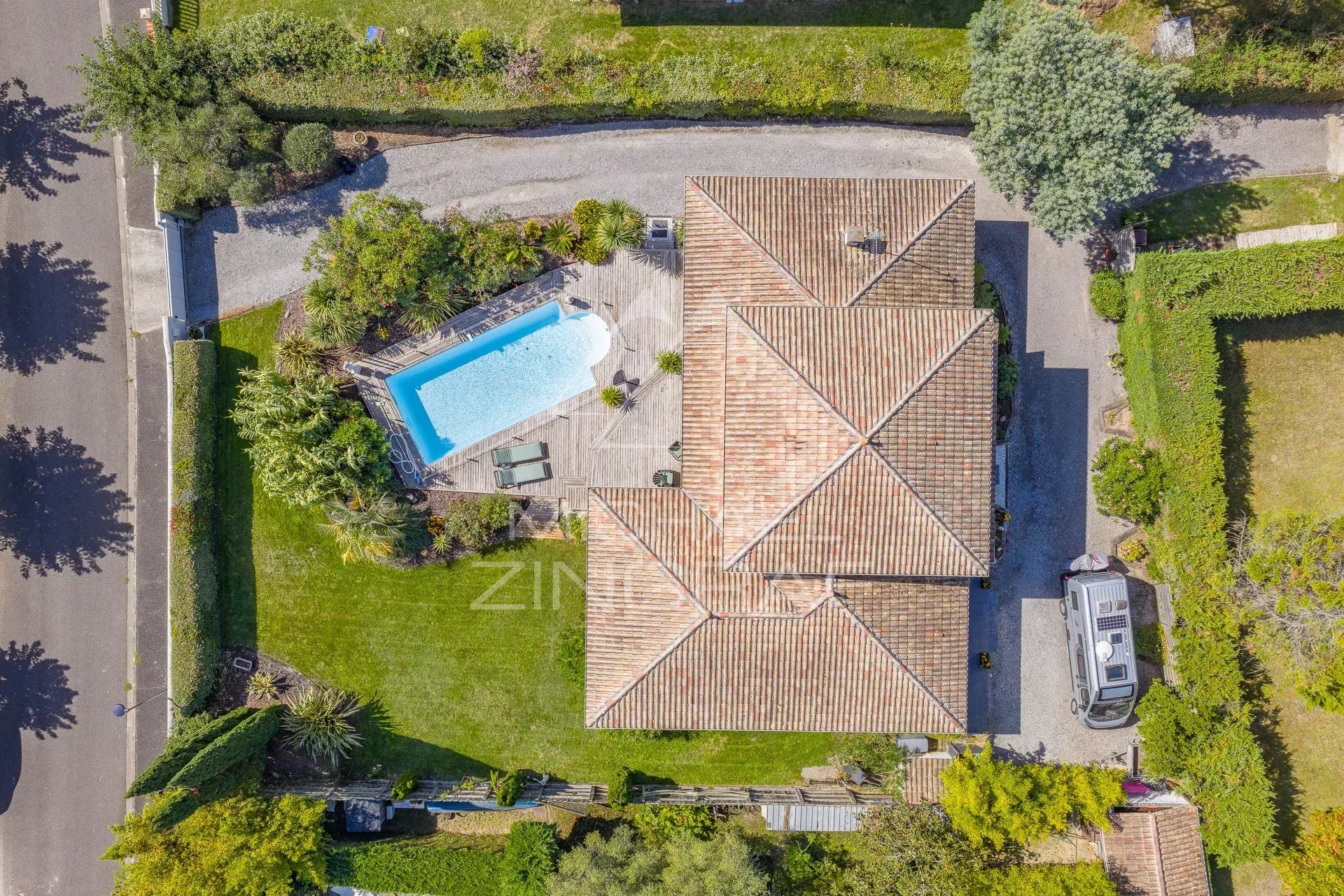 Villa familiale - Harmonie et douceur de vivre au Port du Rocher