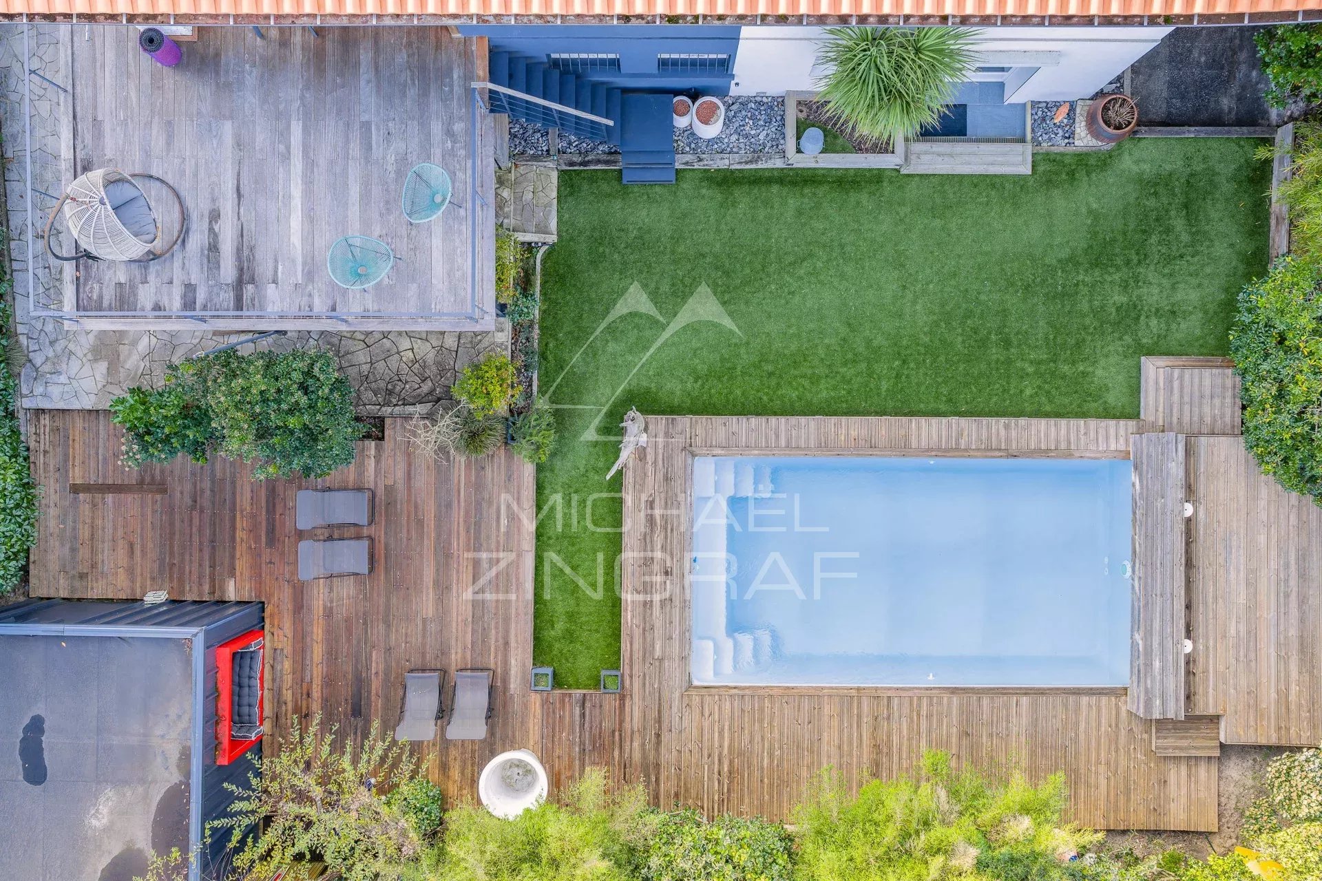 Maison contemporaine avec jardin et piscine au cœur de La Hume