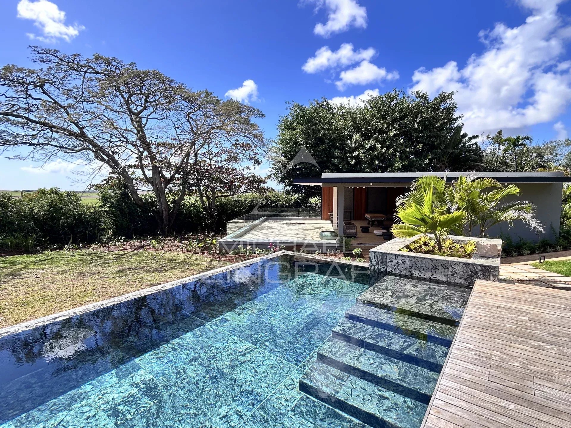 4 bedroom Apartment in Belle Vue