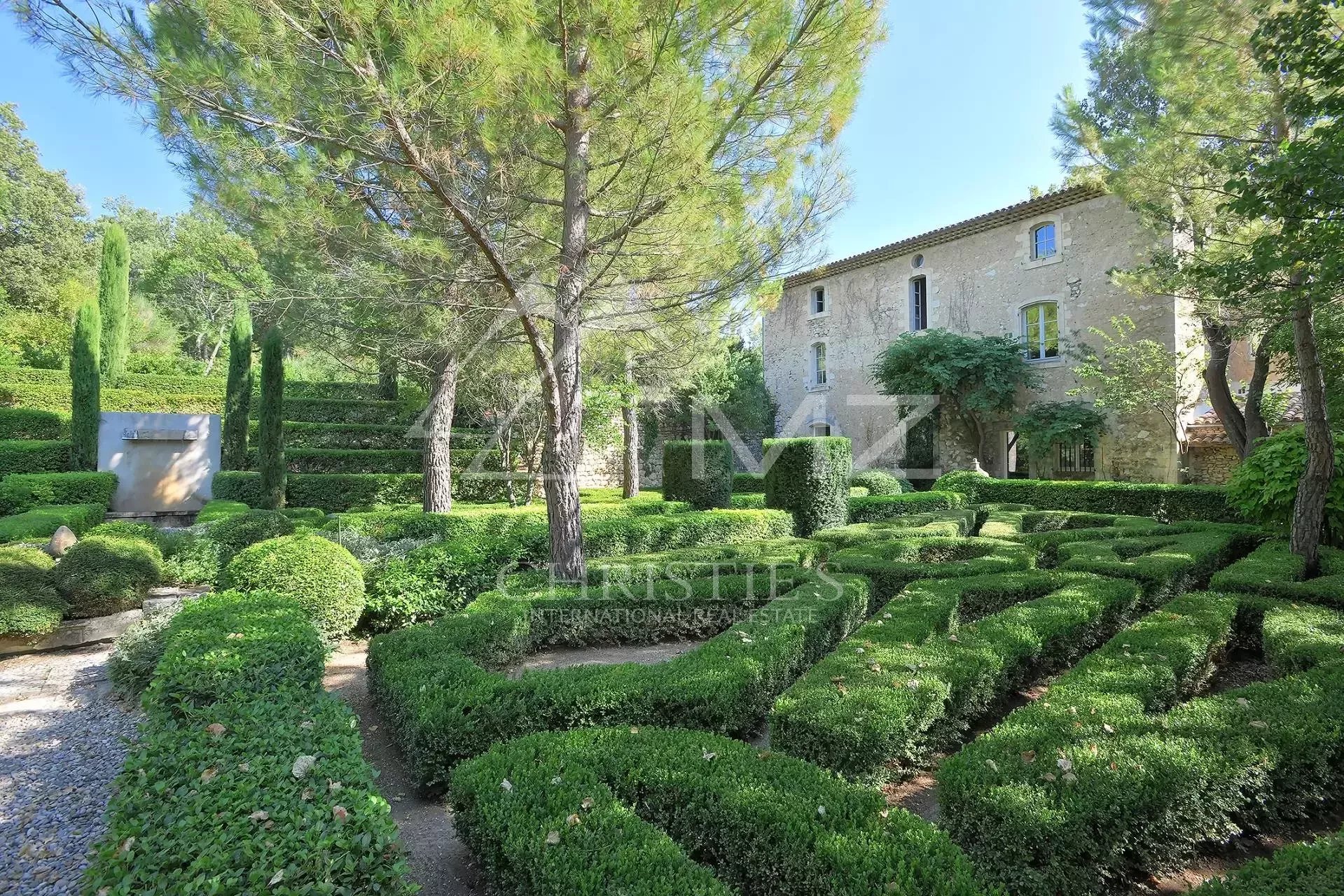 Luberon - Prestigious property