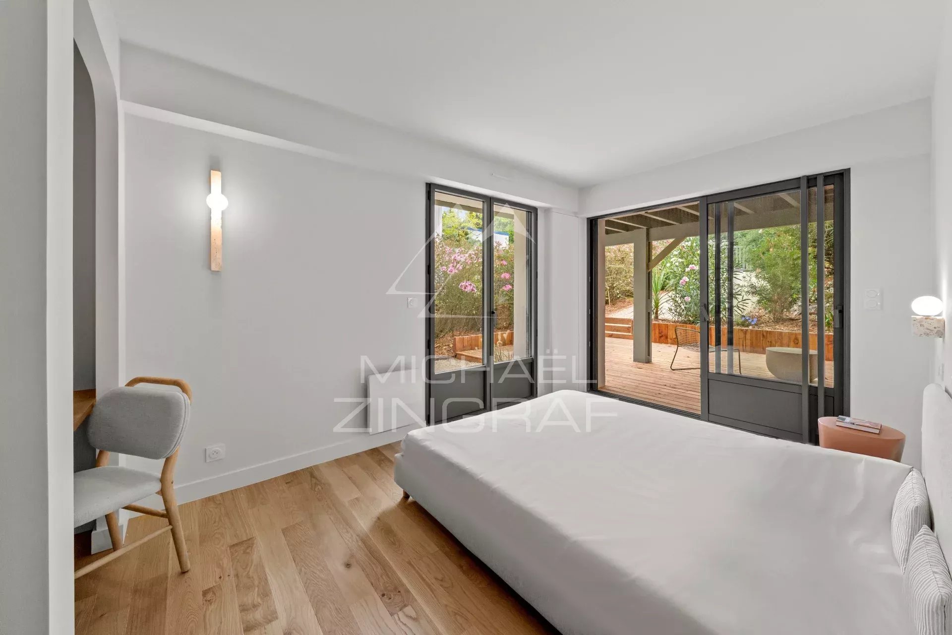 ARCACHON PORTES DU MOULLEAU - MAISON 5 PIÈCES ENTIÈREMENT RÉNOVÉE