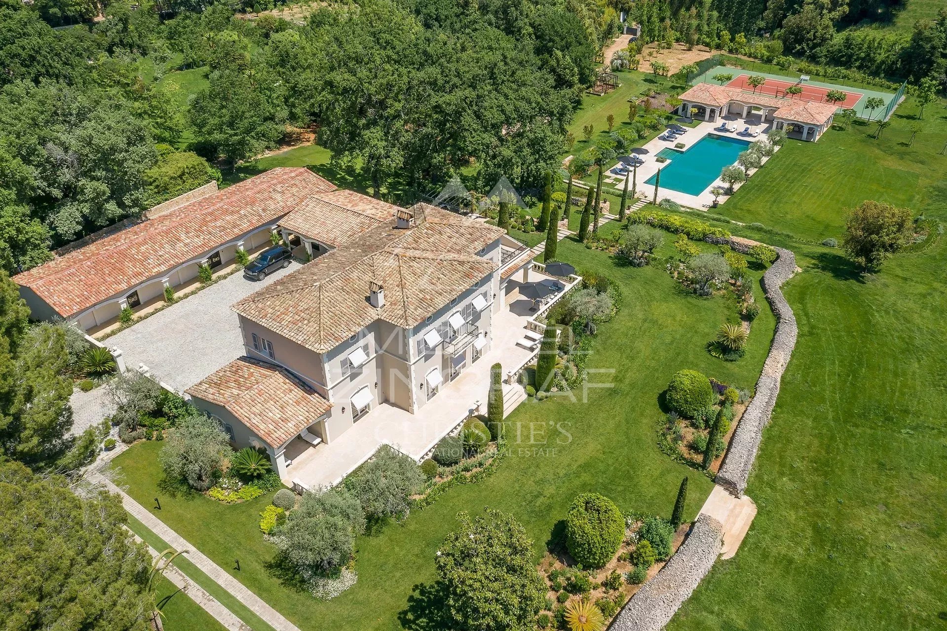 Proche Saint-Paul de Vence - Majesteuse propriété