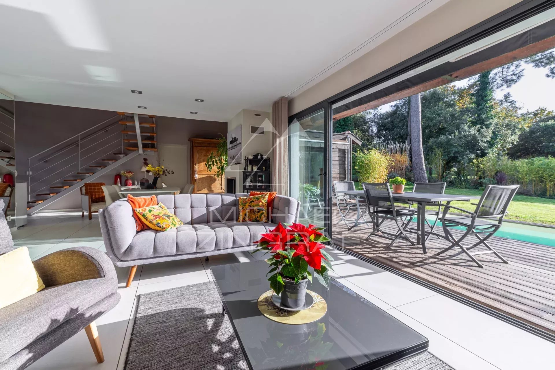 Abatilles – Maison Familiale en Environnement Résidentiel Très Recherché