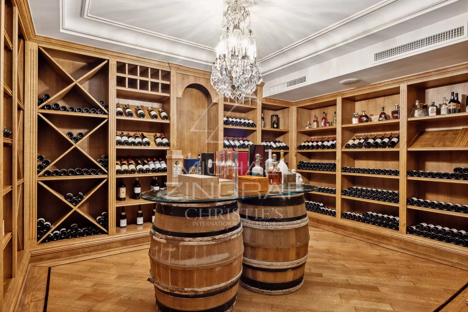 Cap d’Antibes – Prächtige Belle-Époque-Villa in einer privaten Domäne