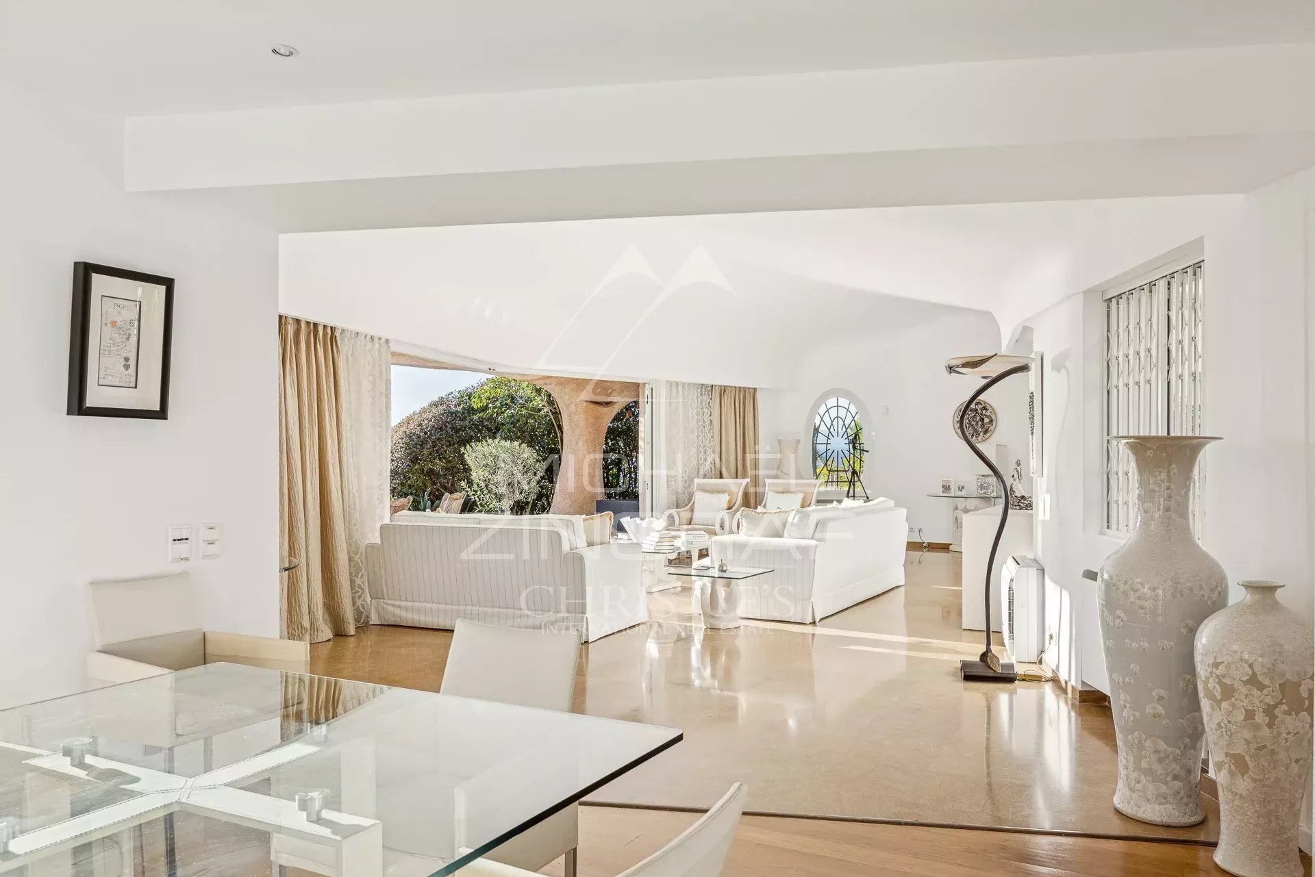 EXKLUSIV – Cannes Höhen