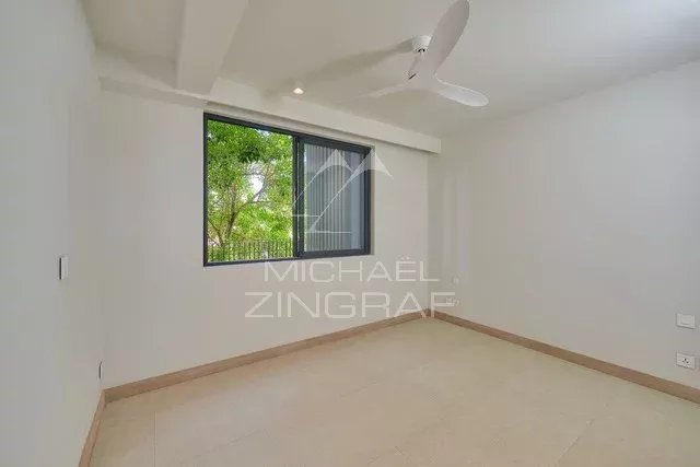 Exceptional Duplex in Pointe aux Canonniers