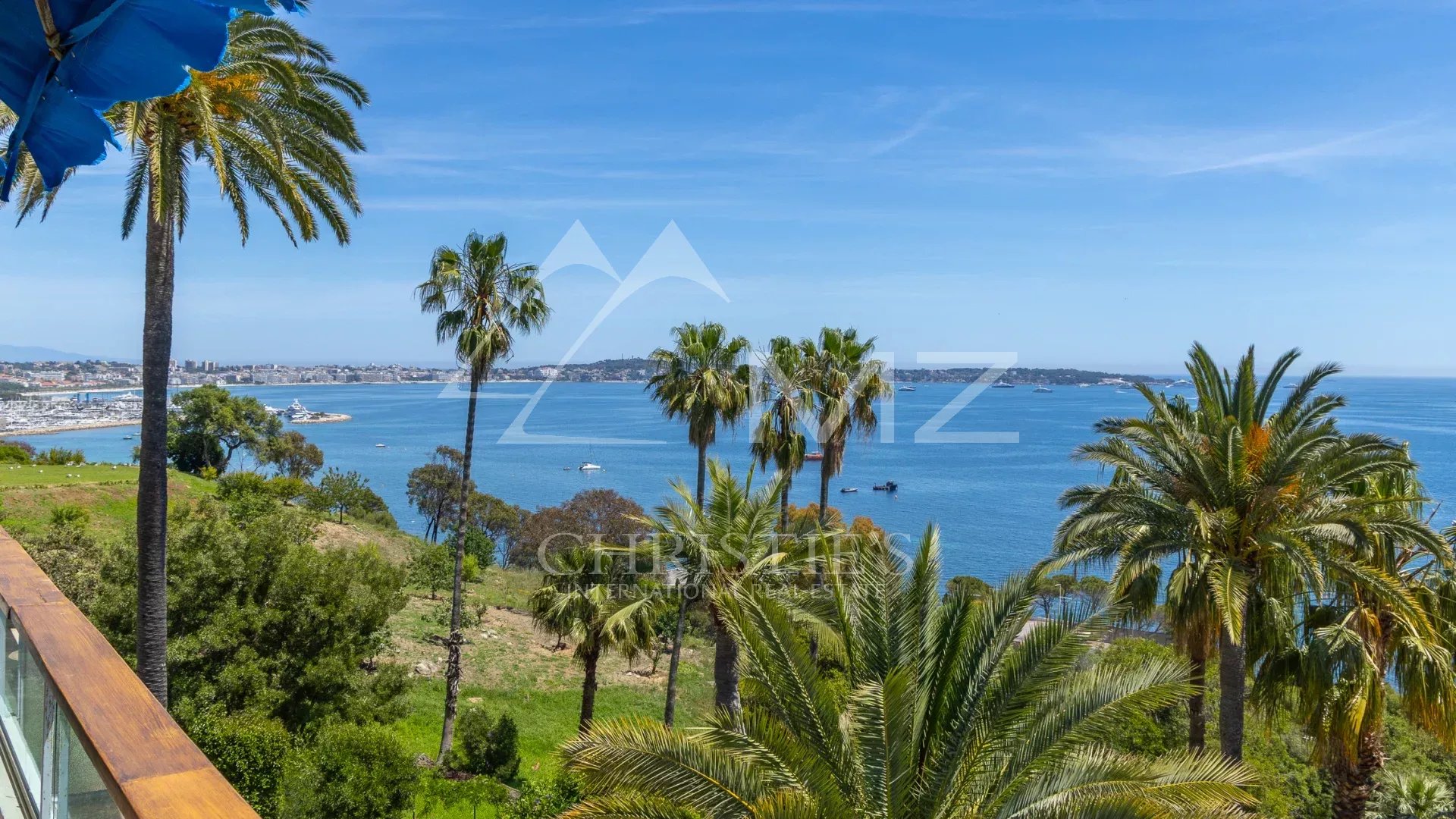 Apartment with High Potential in the Sought-After California District