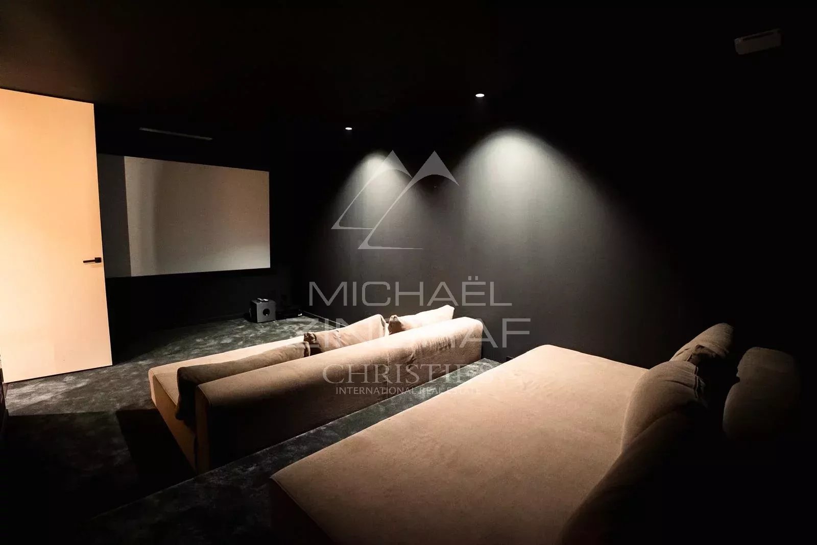 Ramatuelle - Propriété d’exception, vue panoramique, prestations haut de gamme