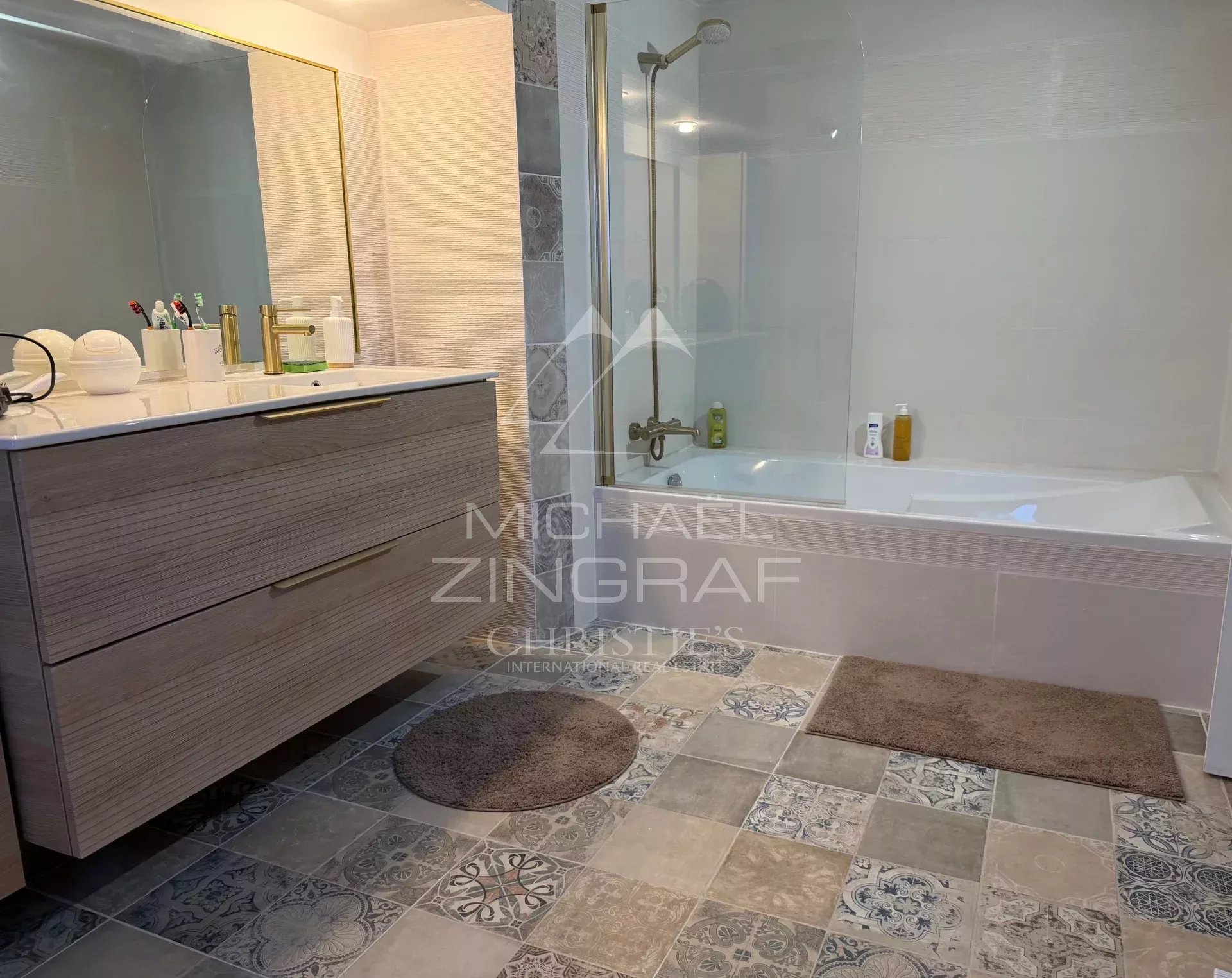 VILLA RENOVEE - ANTIBES – TRAMONTANE