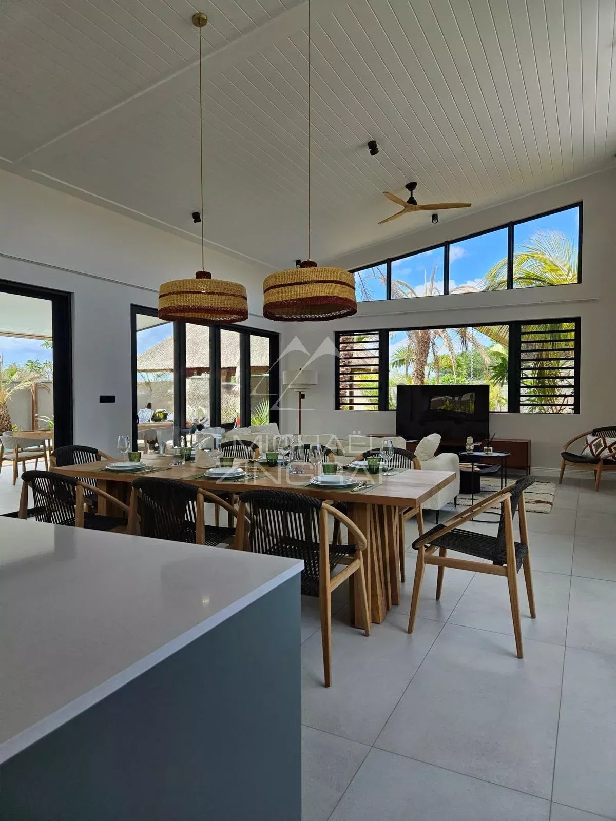 VILLA CONTEMPORAINE EN REVENTE – ÉCO SAVANAH, RIVIERE NOIRE