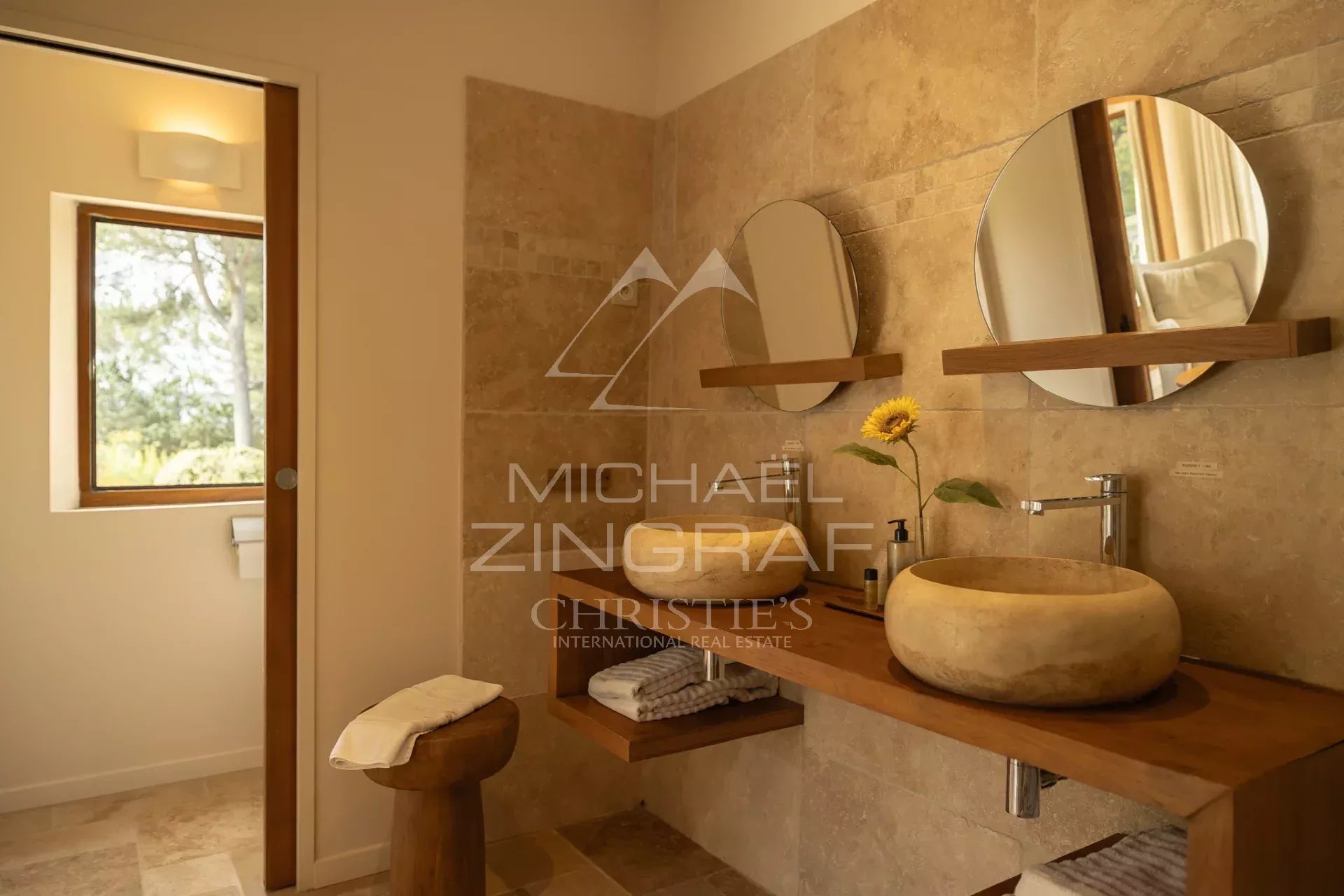 Propriété avec gîtes