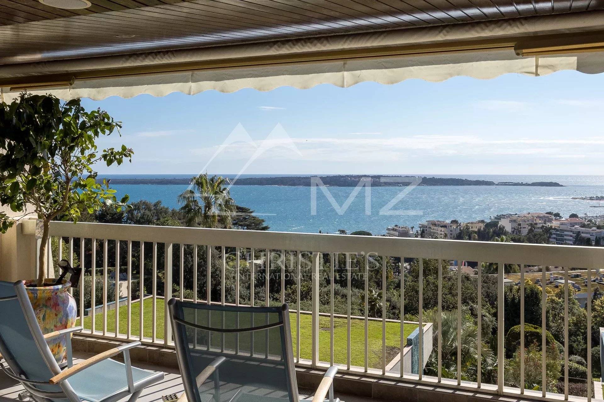 Superb apartment in a luxury residence