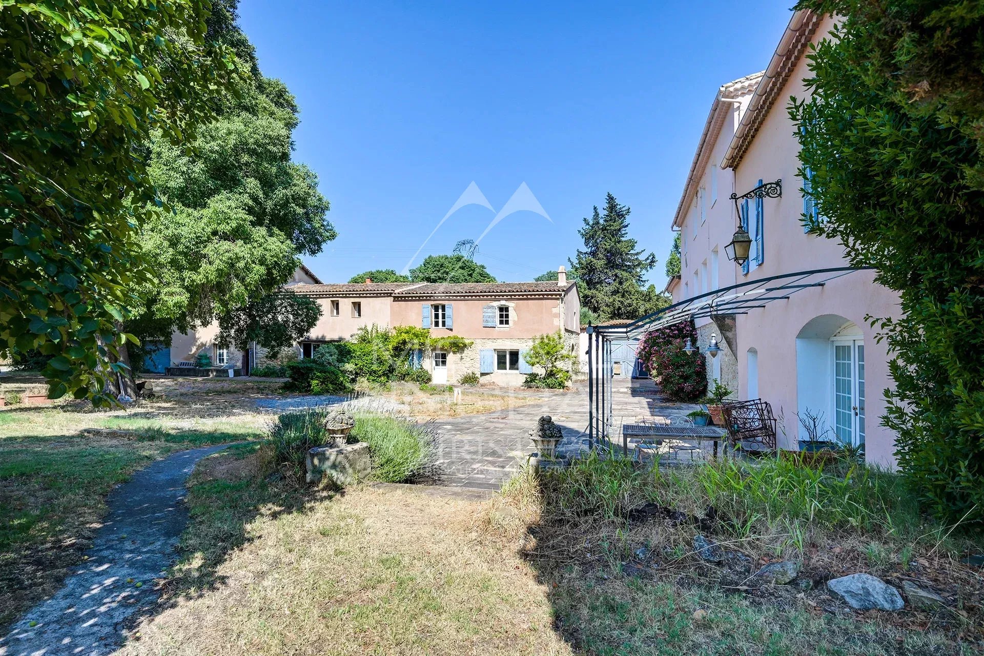 Domaine d’Exception Équestre, Agricole & Viticole