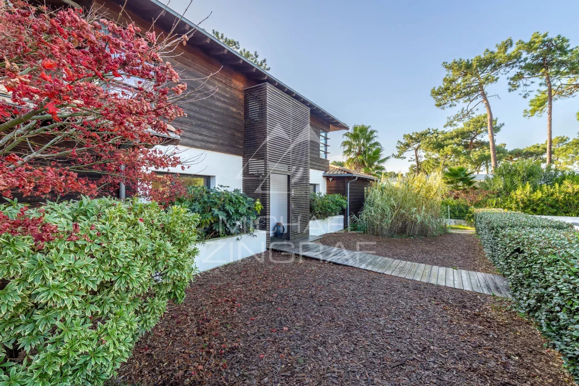 Abatilles – Maison Familiale en Environnement Résidentiel Très Recherché