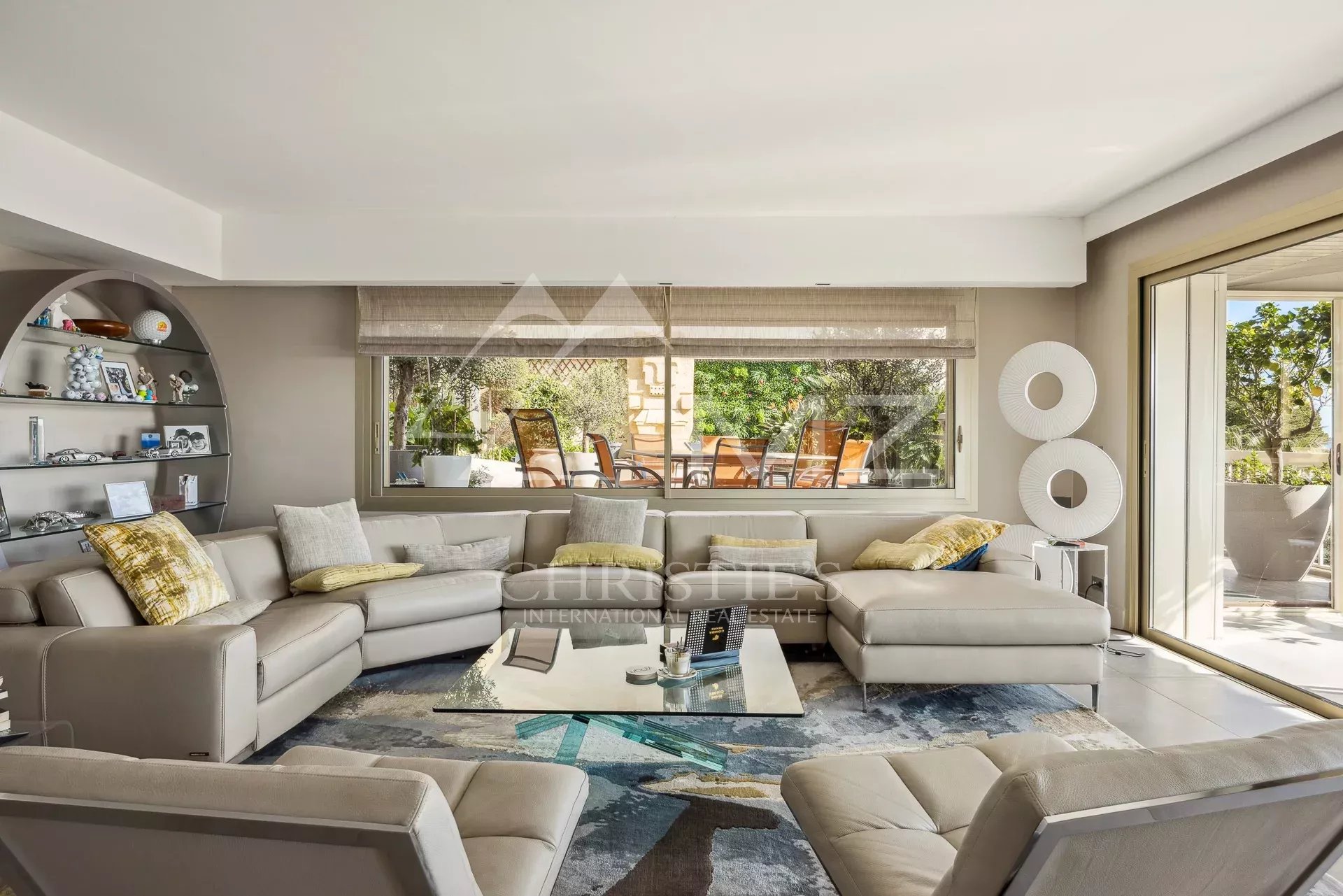 Superb apartment in a luxury residence