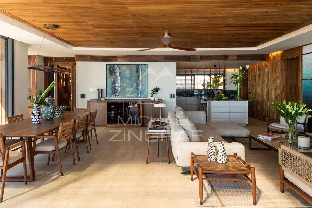 Exceptional Penthouse – Rivière Noire