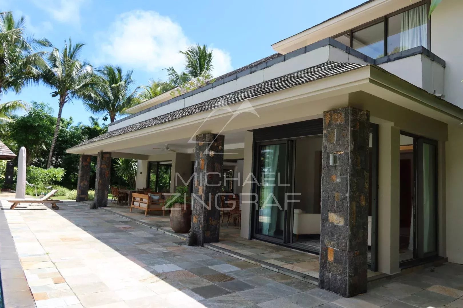 Villa de Prestige face au Golf – Anahita