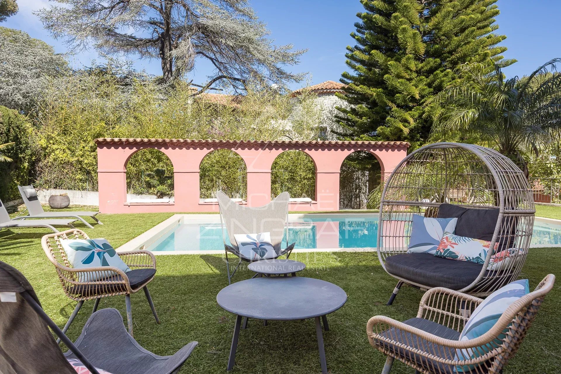 Cap d’Antibes – Villa mit Meerblick und ruhiger Lage