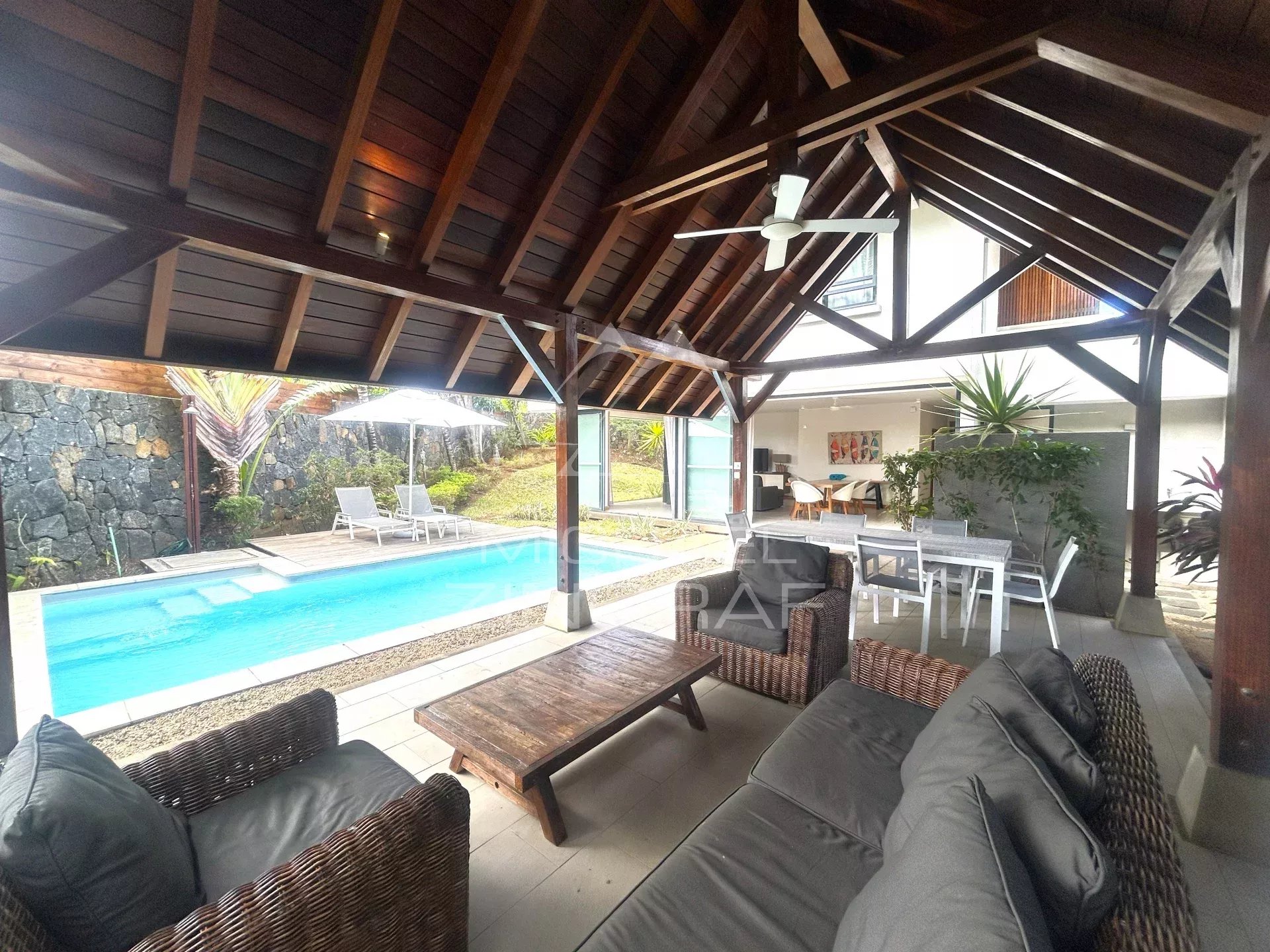 3 -Berokontraumvilla in der Nähe des Strandes - Black River