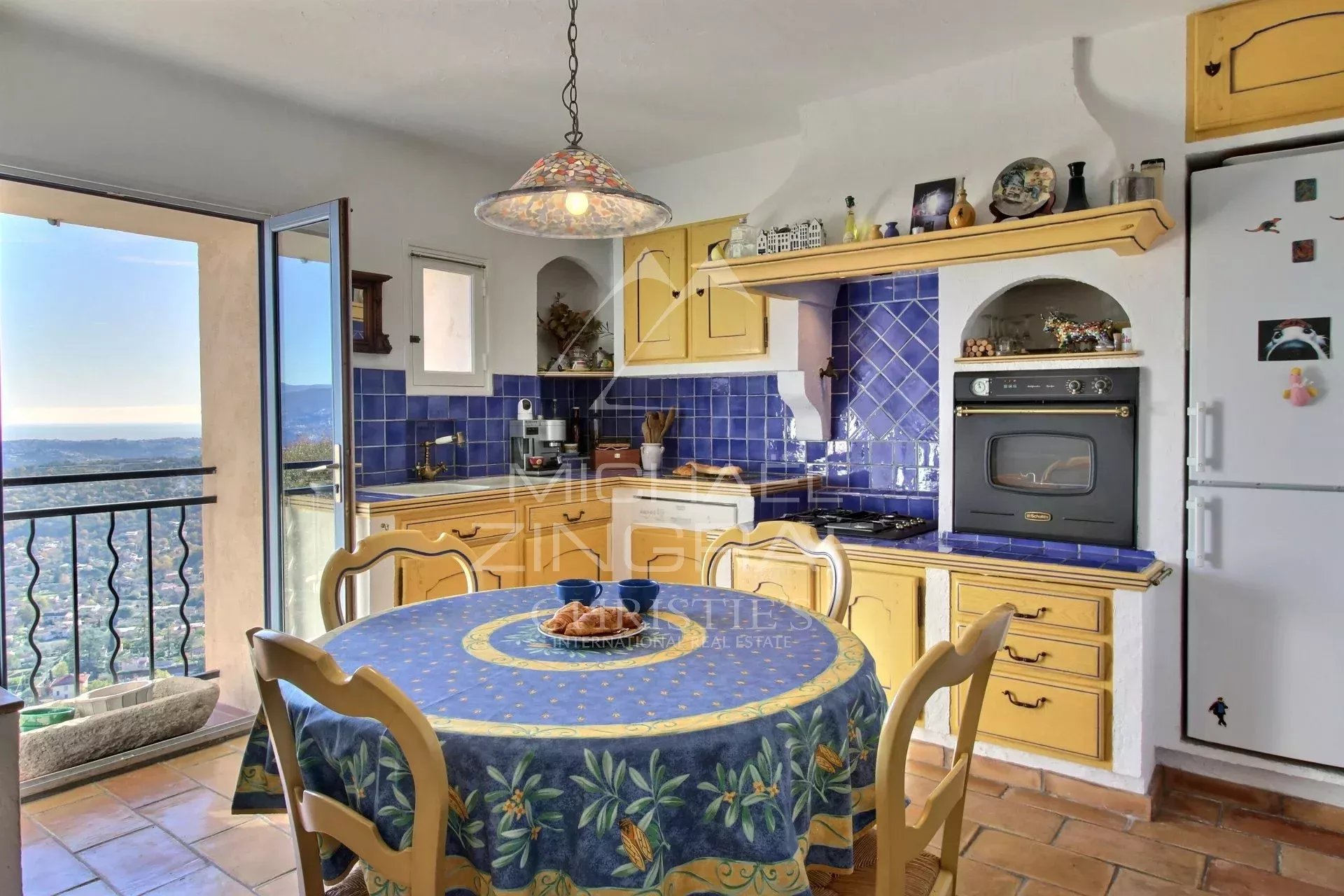 Proche Saint-Paul-de-Vence - Charmante maison de village avec vue mer panoramique