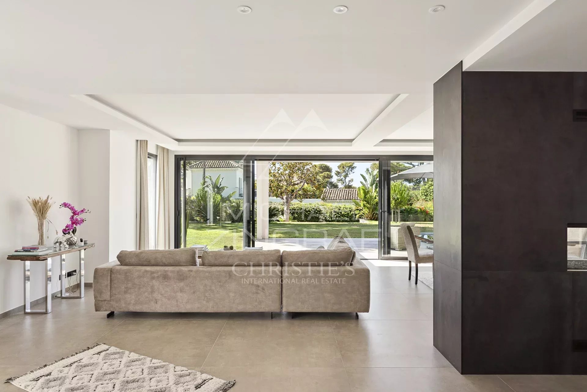 Exclusivity Cap d’Antibes – Moderne Neubauvilla mit Meerblick – Viertel Garoupe