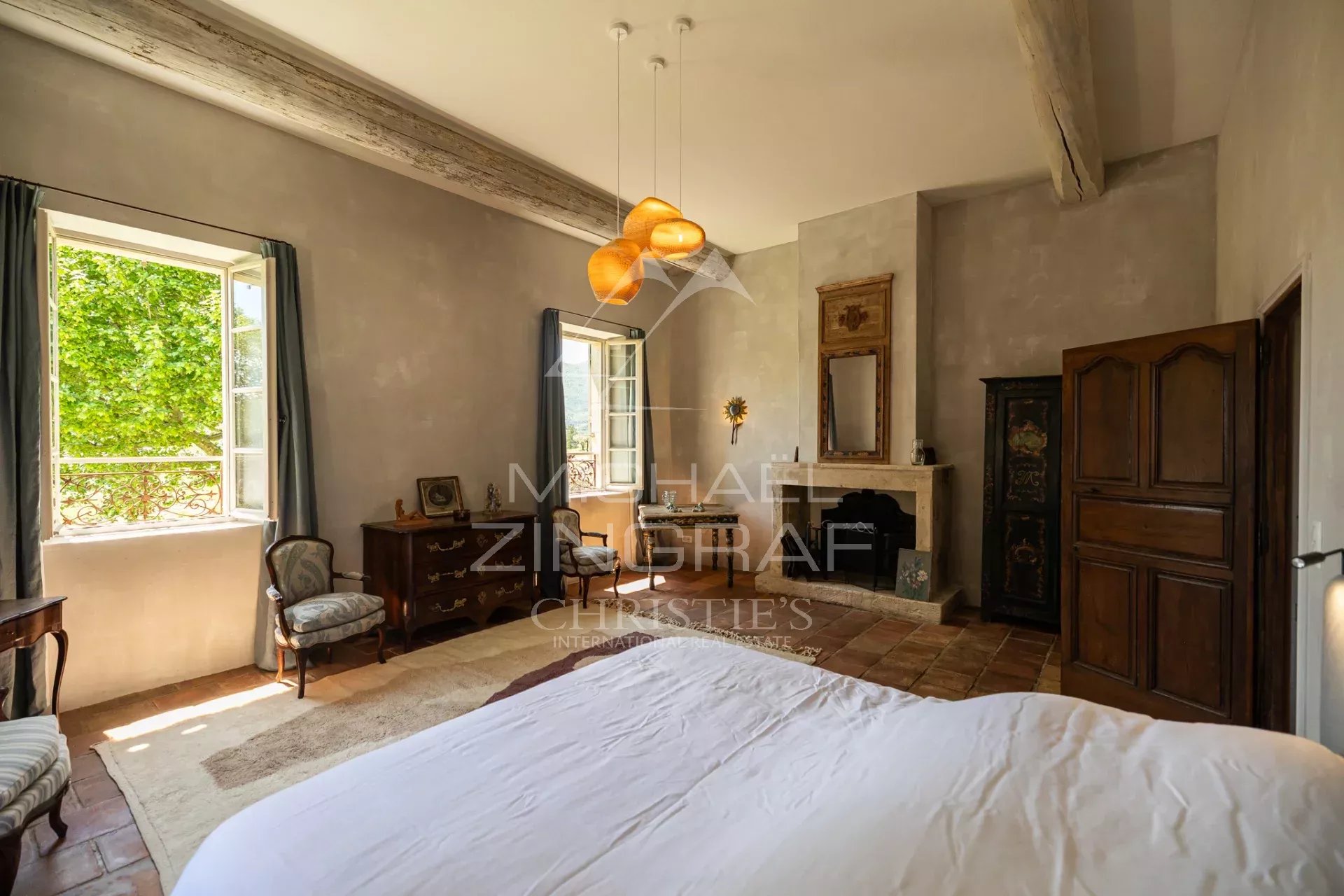 Exceptional property in the heart of the Luberon