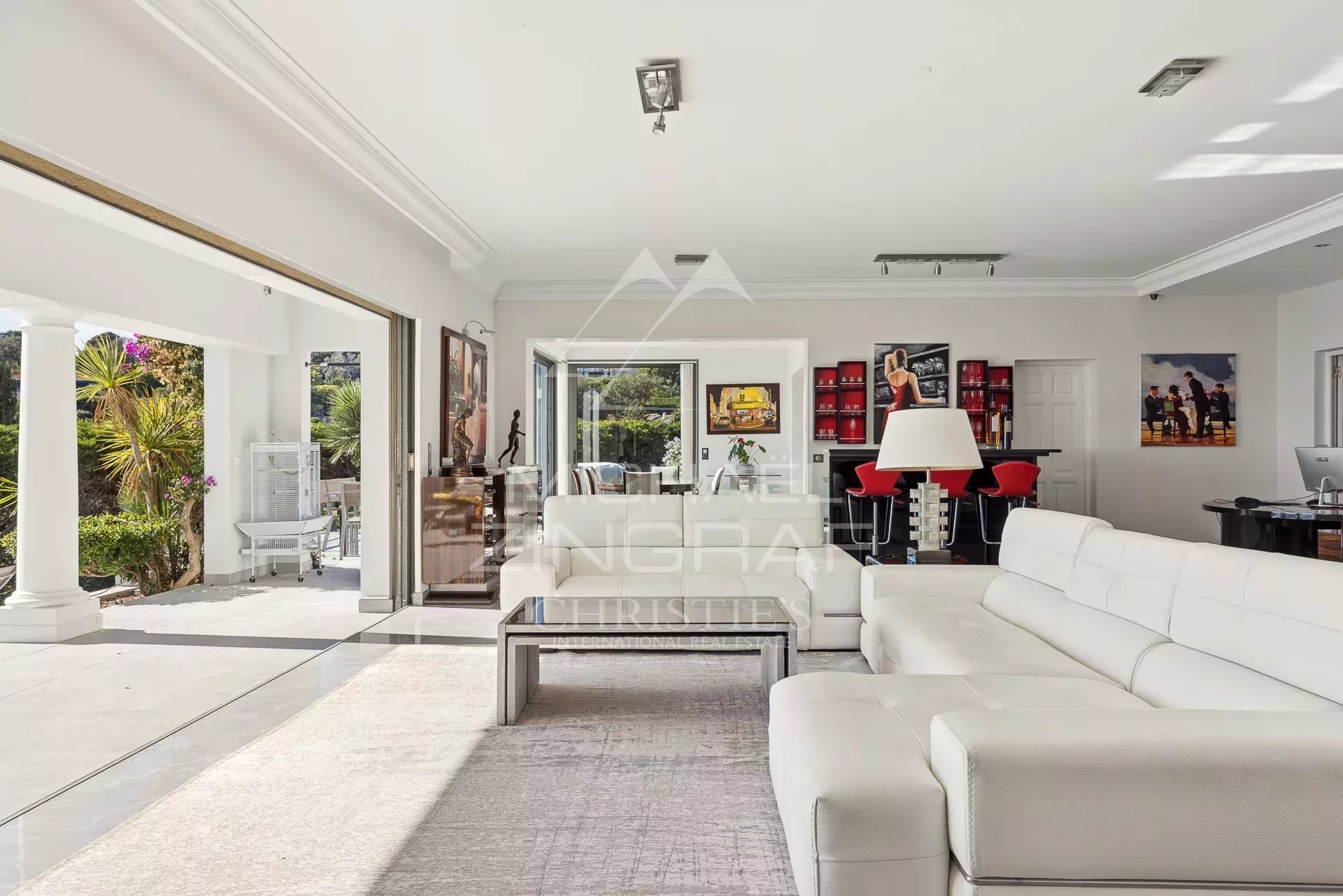 Super-Cannes - Propriété avec vue panoramique mer à 180 degrés