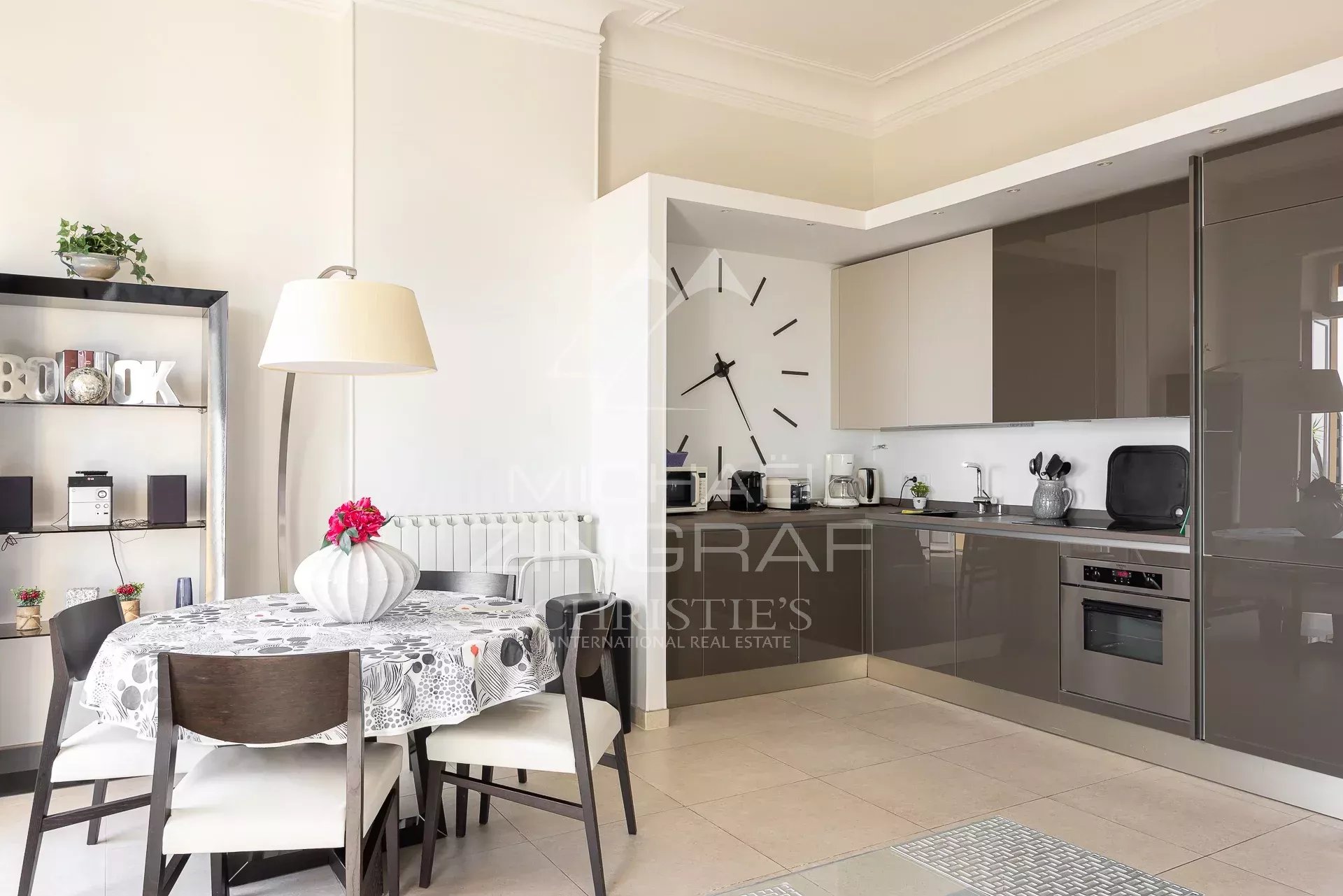 Cannes - Croix des Gardes - 3 pièces vue mer Panoramique