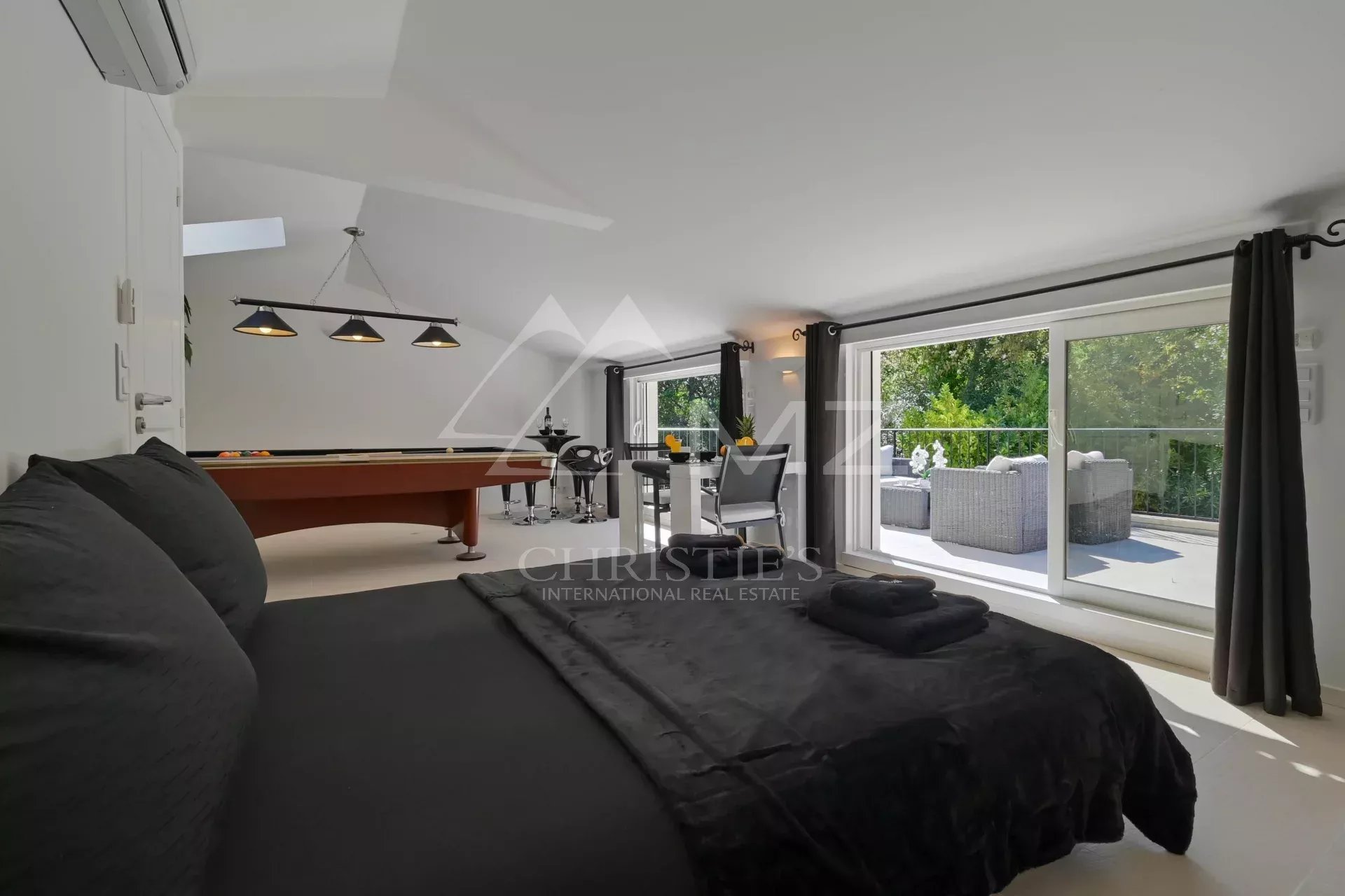 Proche Cannes - Parc Résidentiel de L'Estérel - Propriété Remarquable