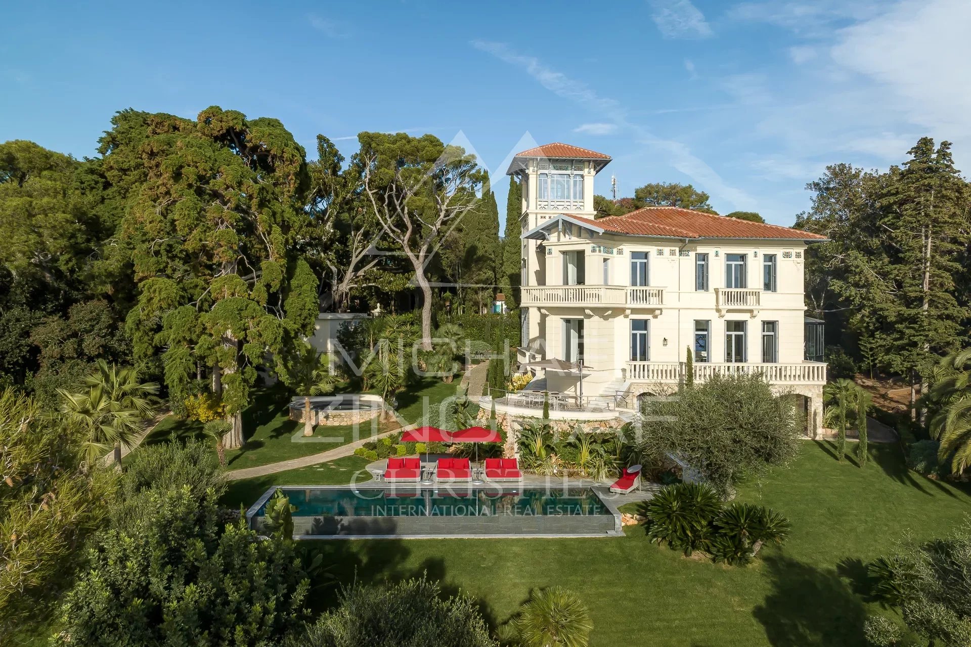 Exklusive Villa Füße im Wasser - Privates Domain