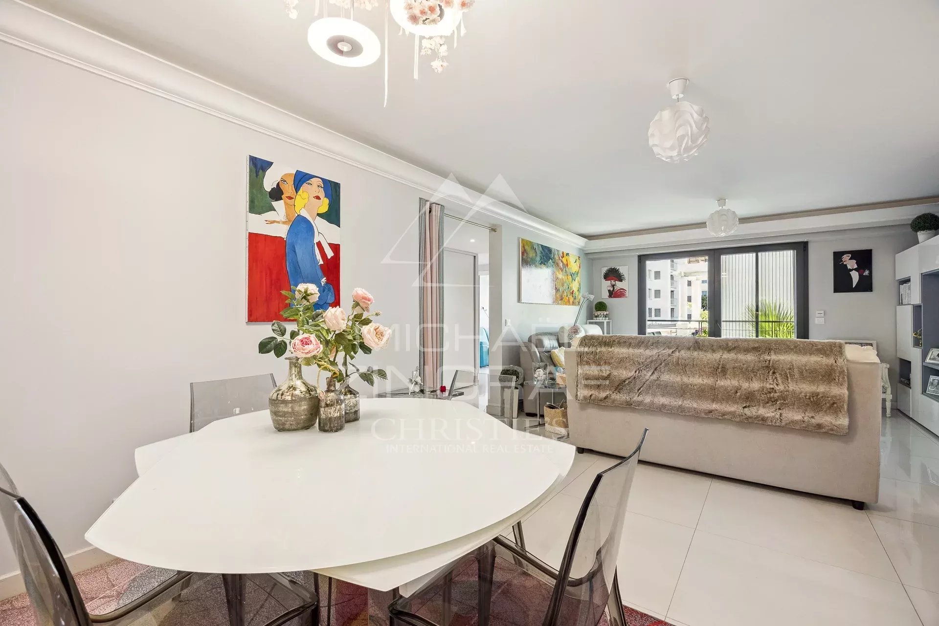 Juan-les-Pins – Meeresnähe – Exklusive Wohnung 129,69 m²