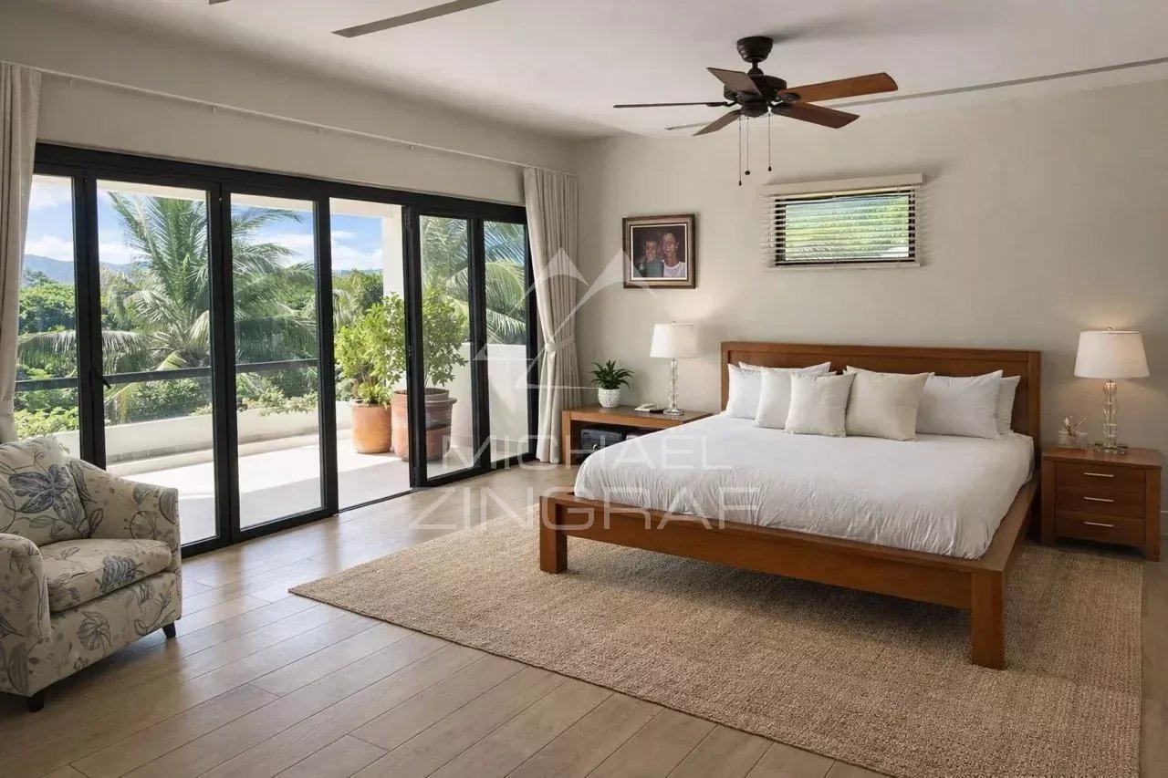 Penthouse d’exception de 4 chambres avec vue mer à Tamarin
