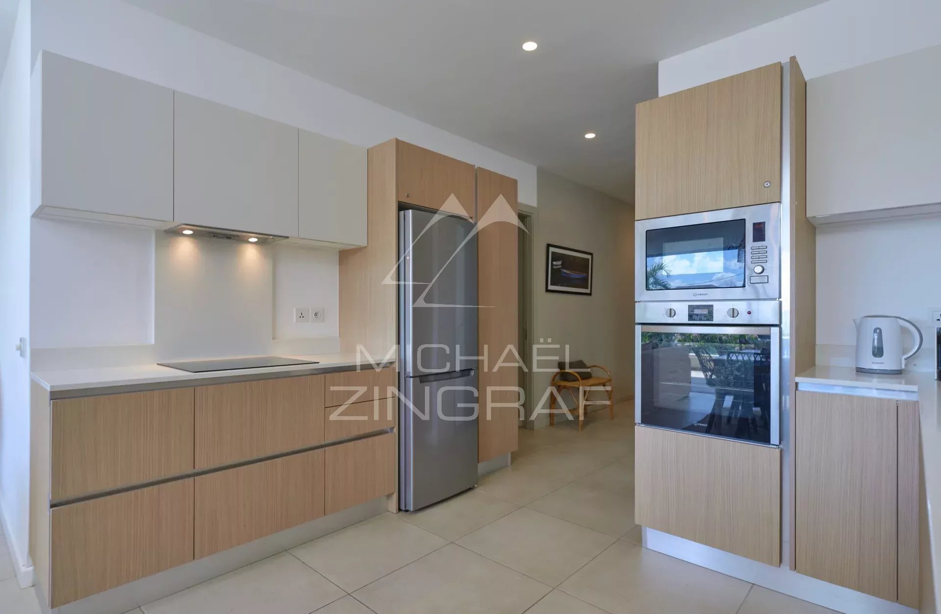 3-Bedroom Apartment in a Secure Residence in Pointe aux Canonniers