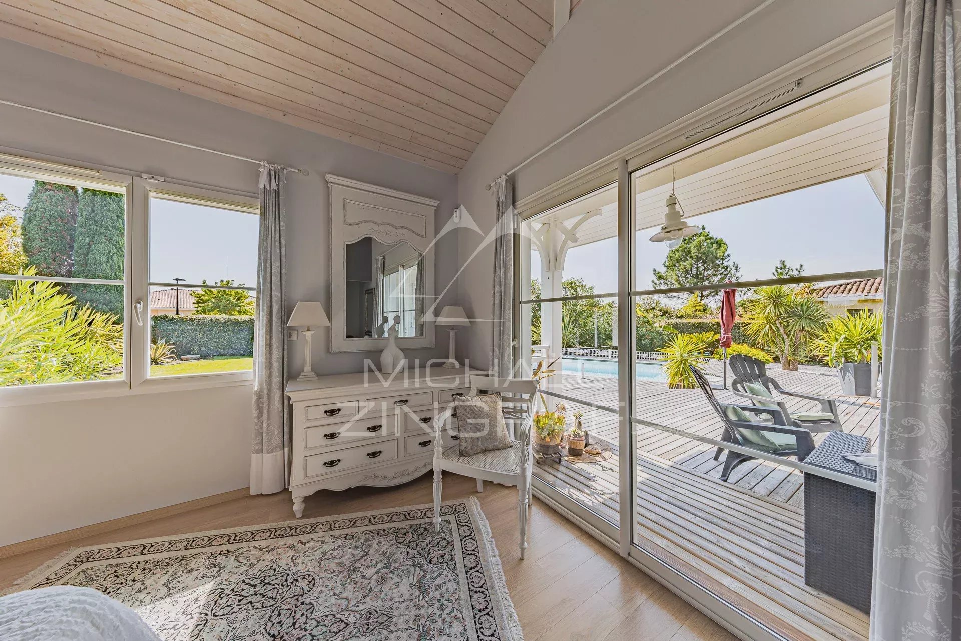 Villa familiale - Harmonie et douceur de vivre au Port du Rocher