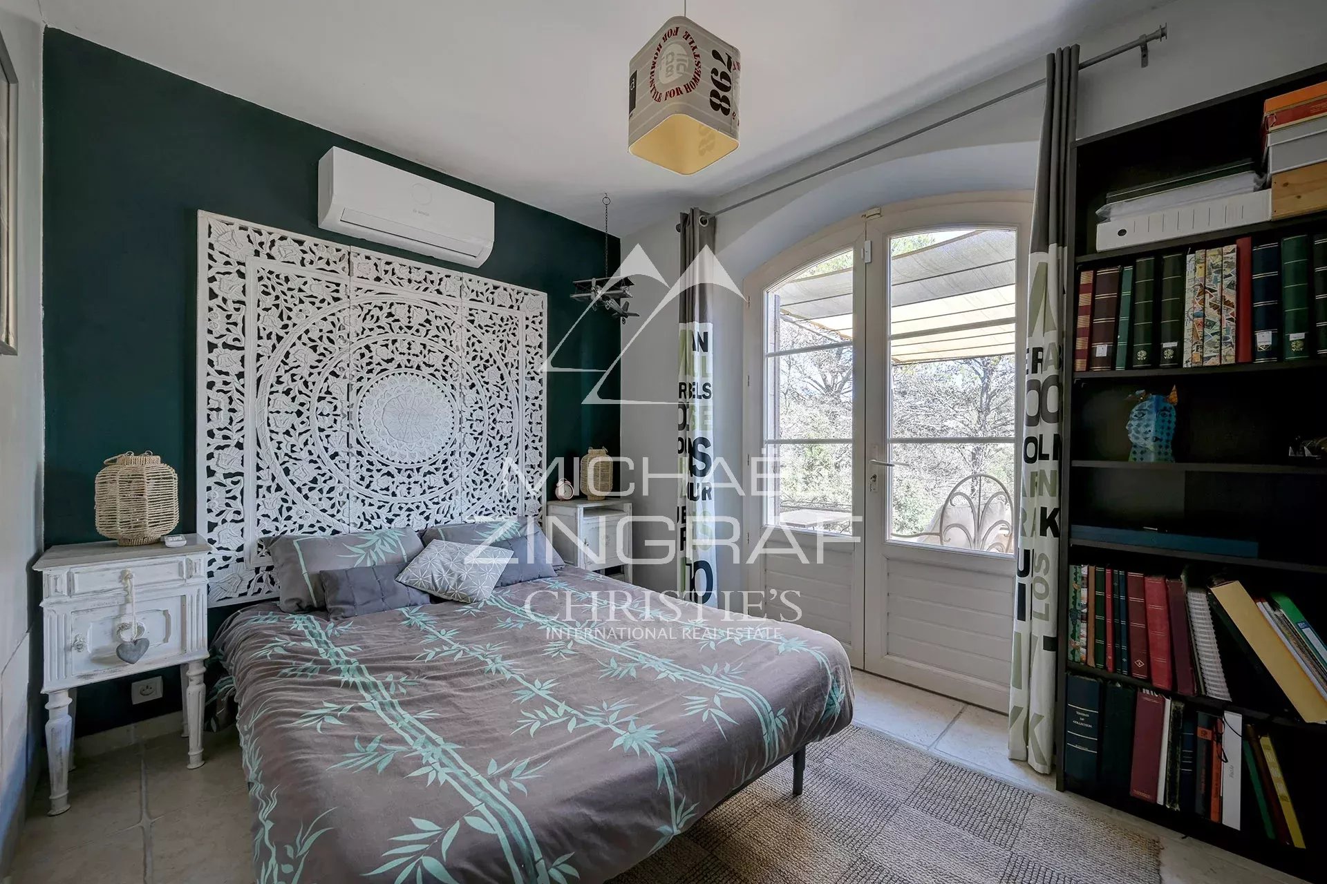 Propriété avec vue au calme